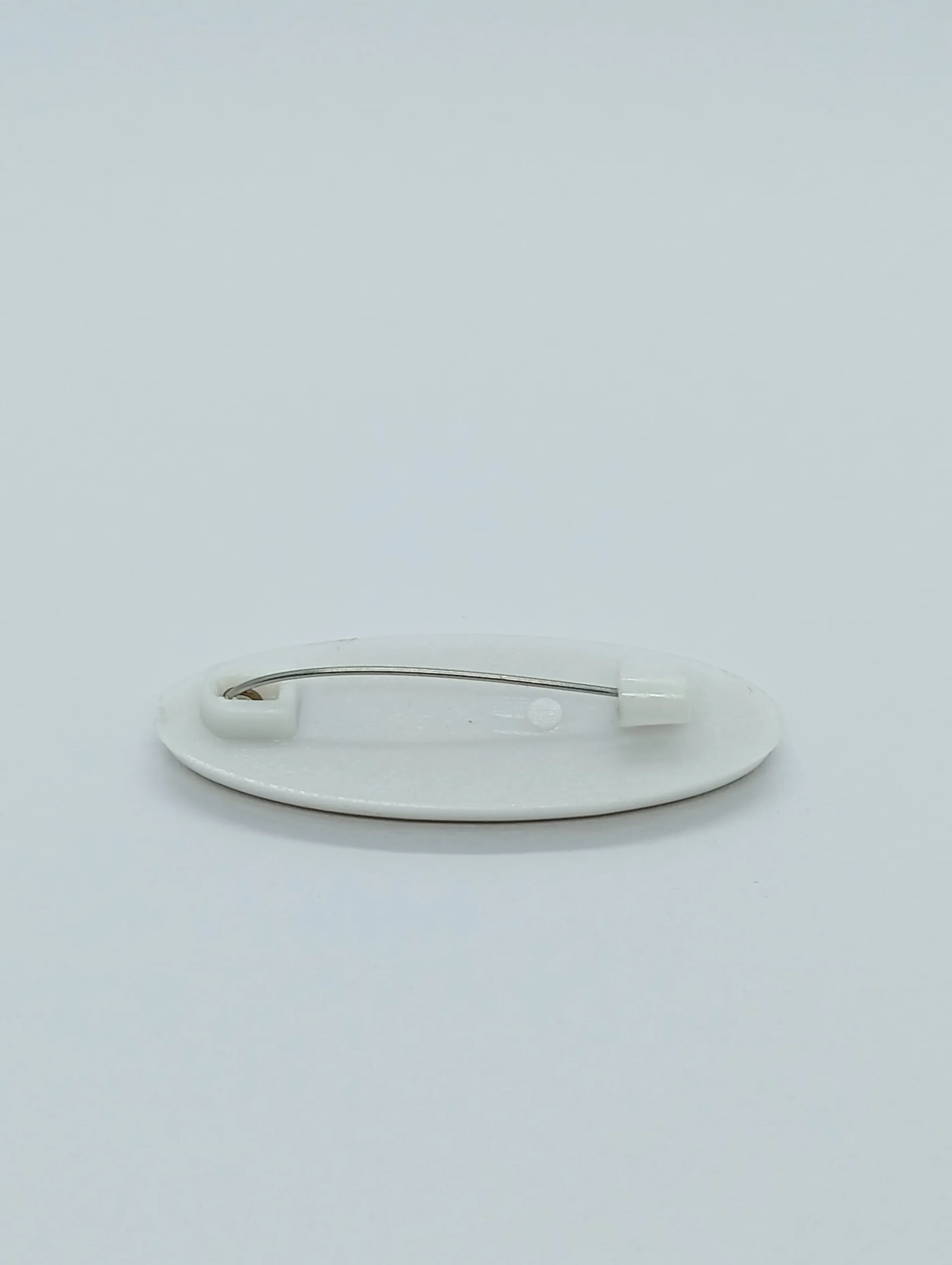 Saree Safety Pin with Plastic Base – Oval Shape, White Color for Daily Use