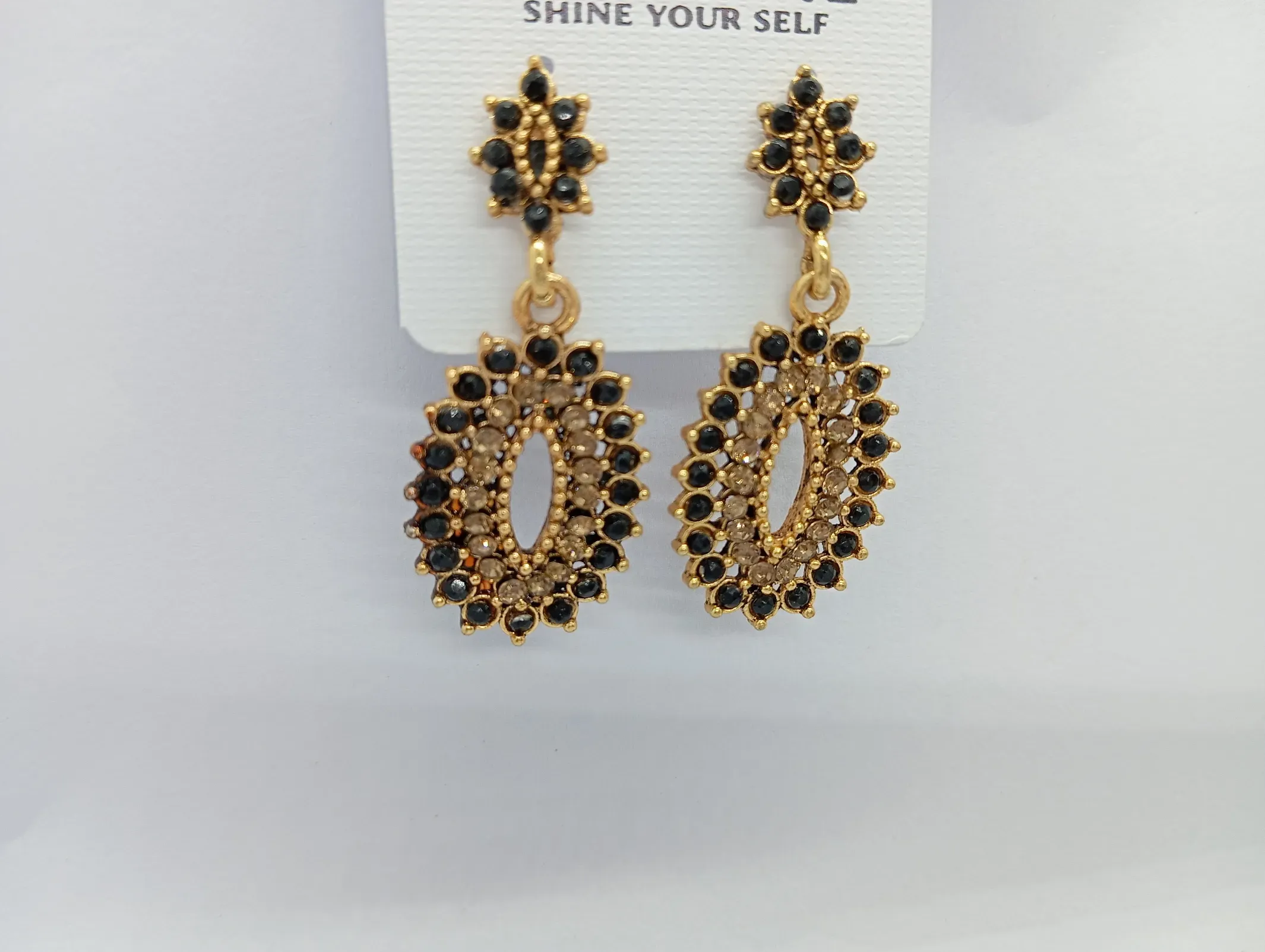 Dhuni Black and Gold Earrings