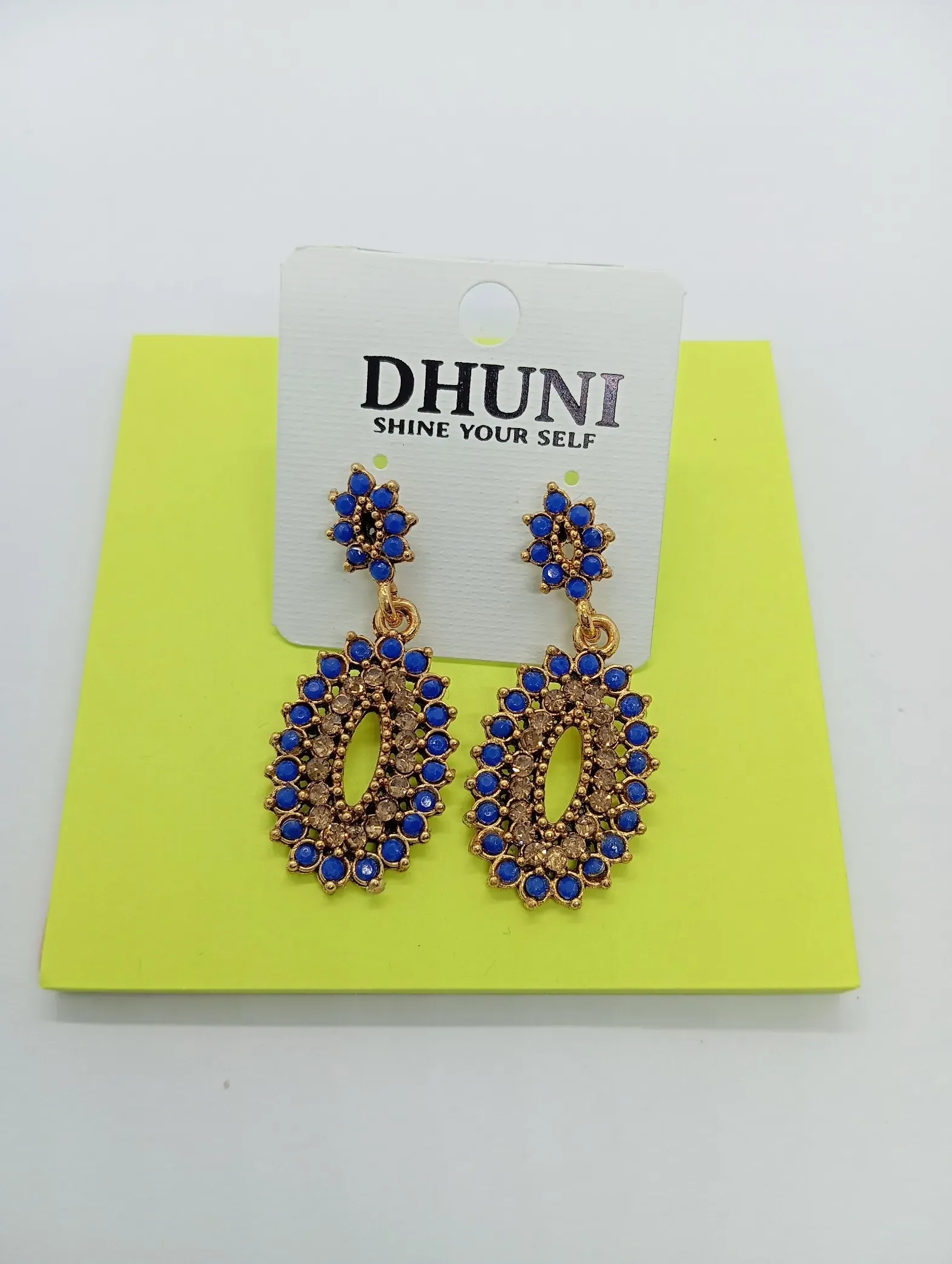 Dhuni Blue Stone Studded Earrings