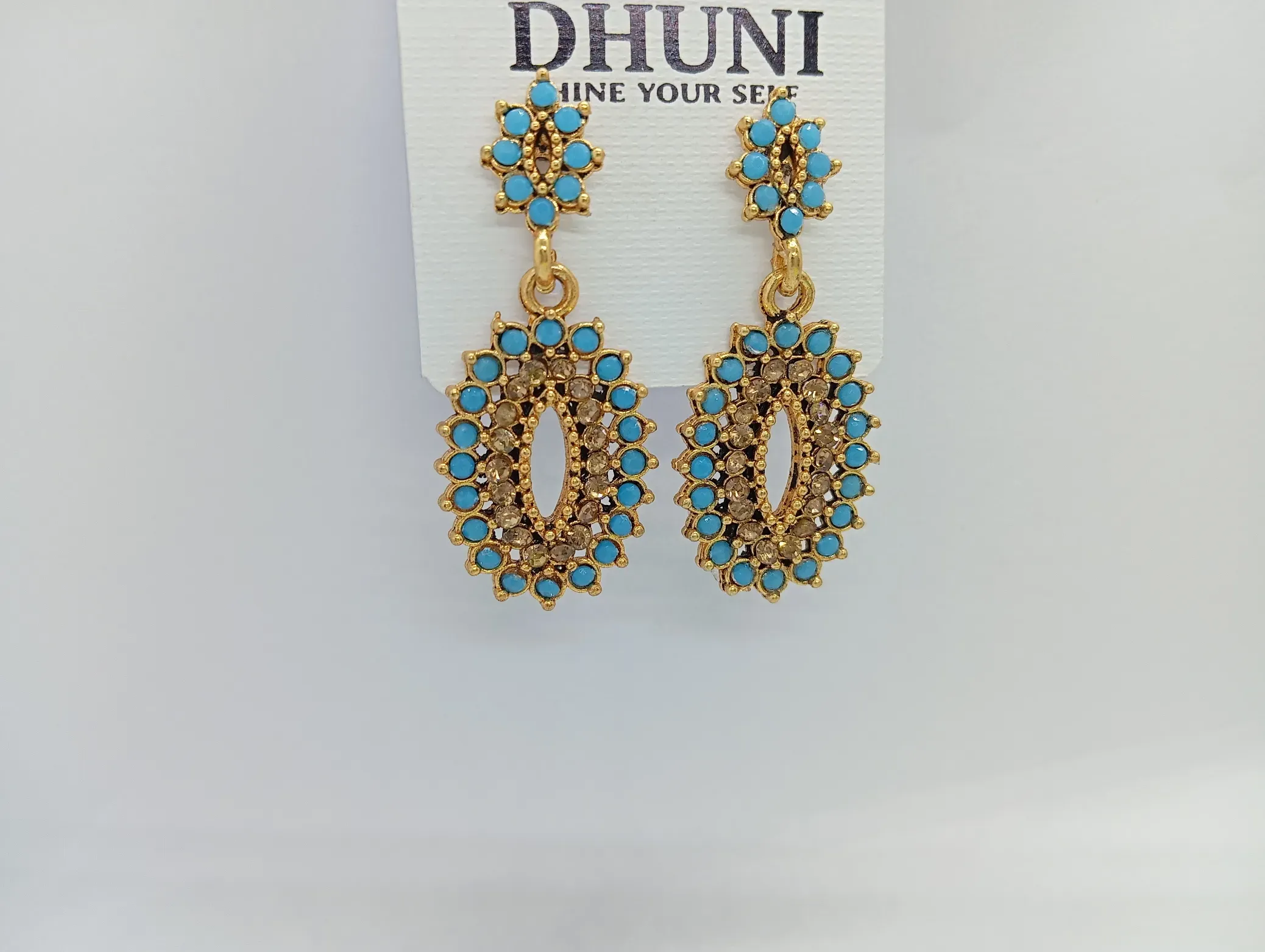 Dhuni Blue Stone Studded Earrings