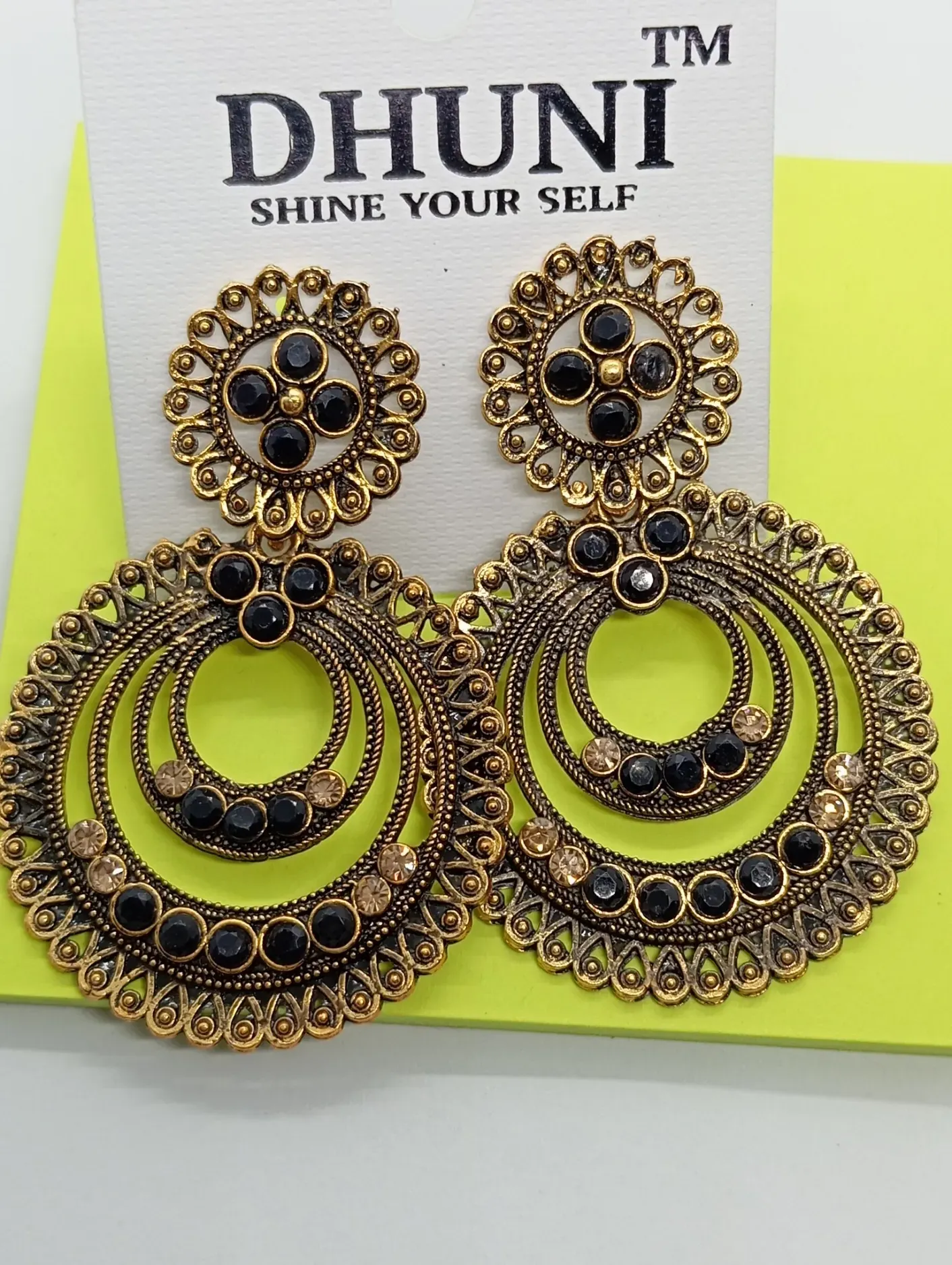 Dhuni Ethnic Jhumka Earrings