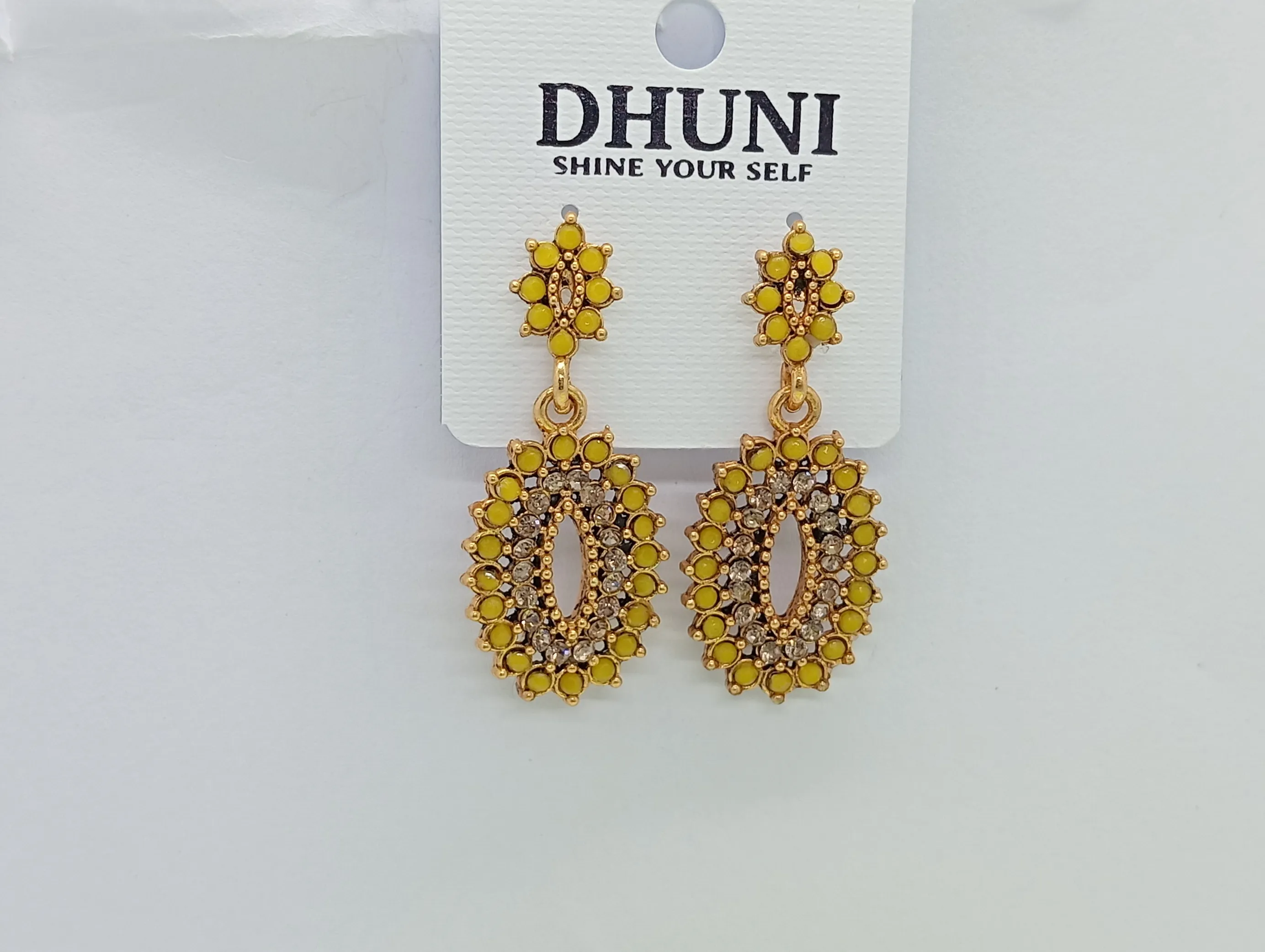 Dhuni Yellow Stone Earrings