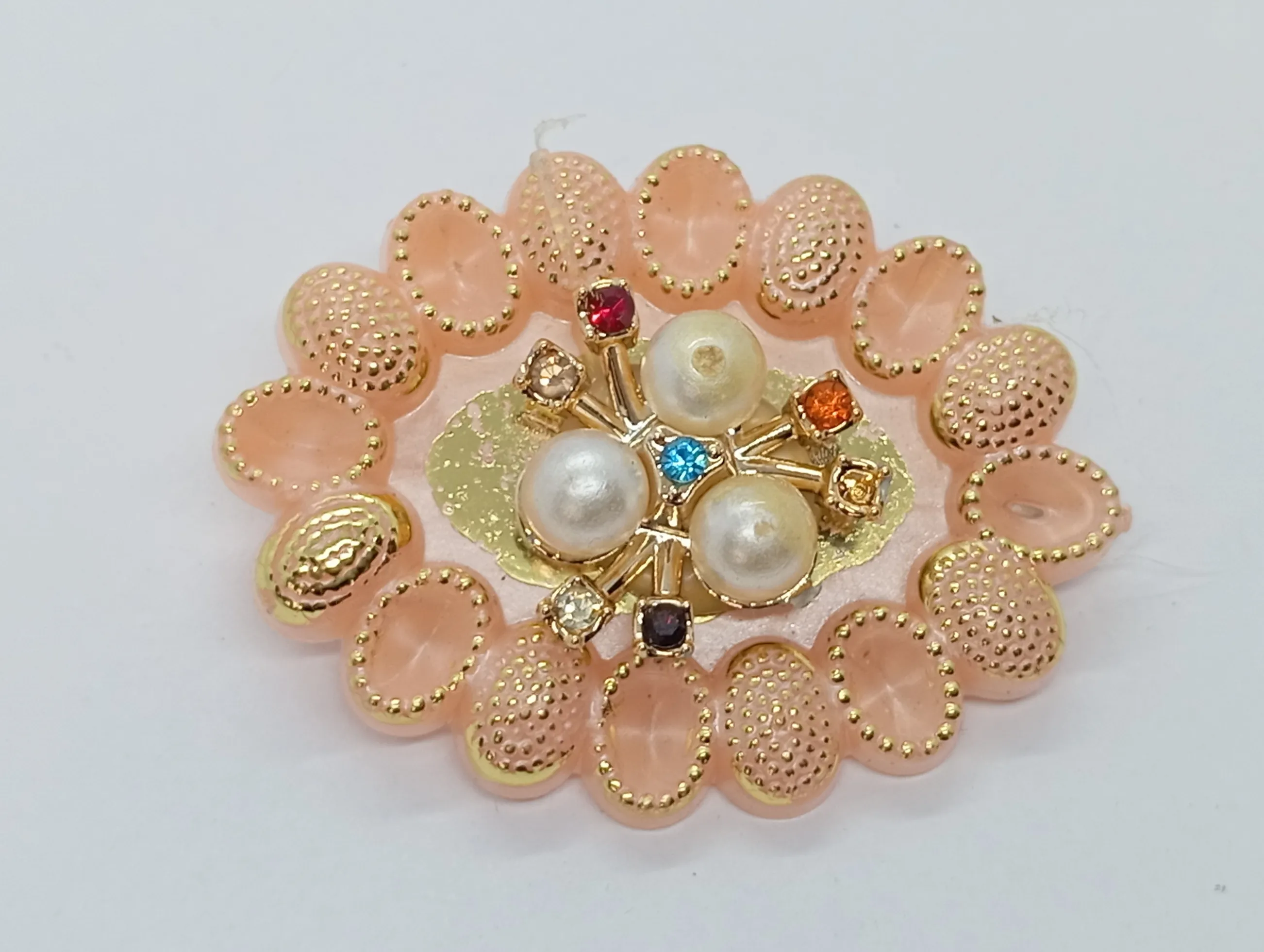 Pearl Embellished Hair Clip