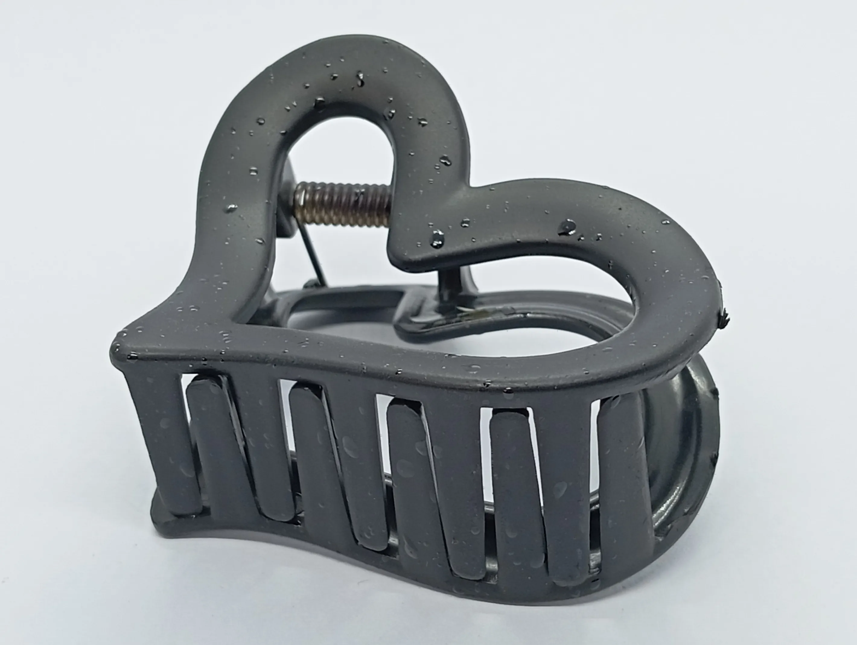 Heart-Shaped Hair Claw Clip