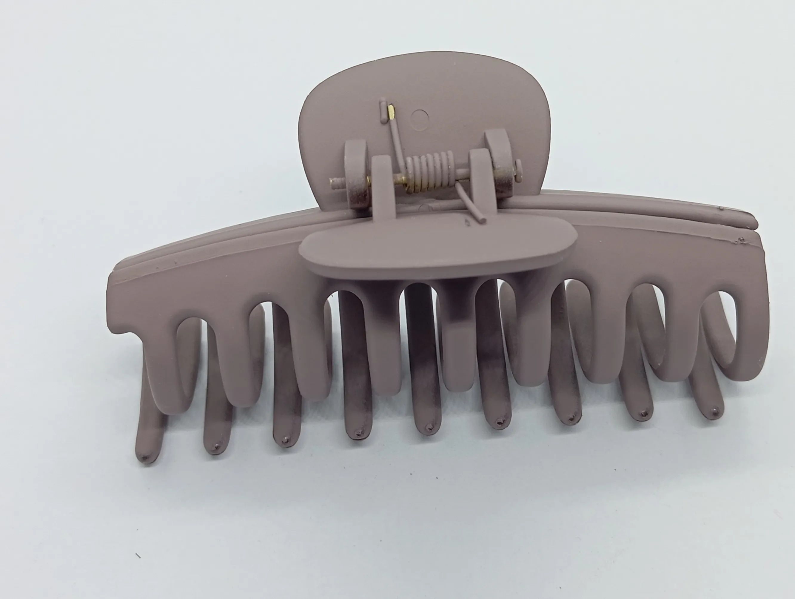 Matte Hair Claw Clip