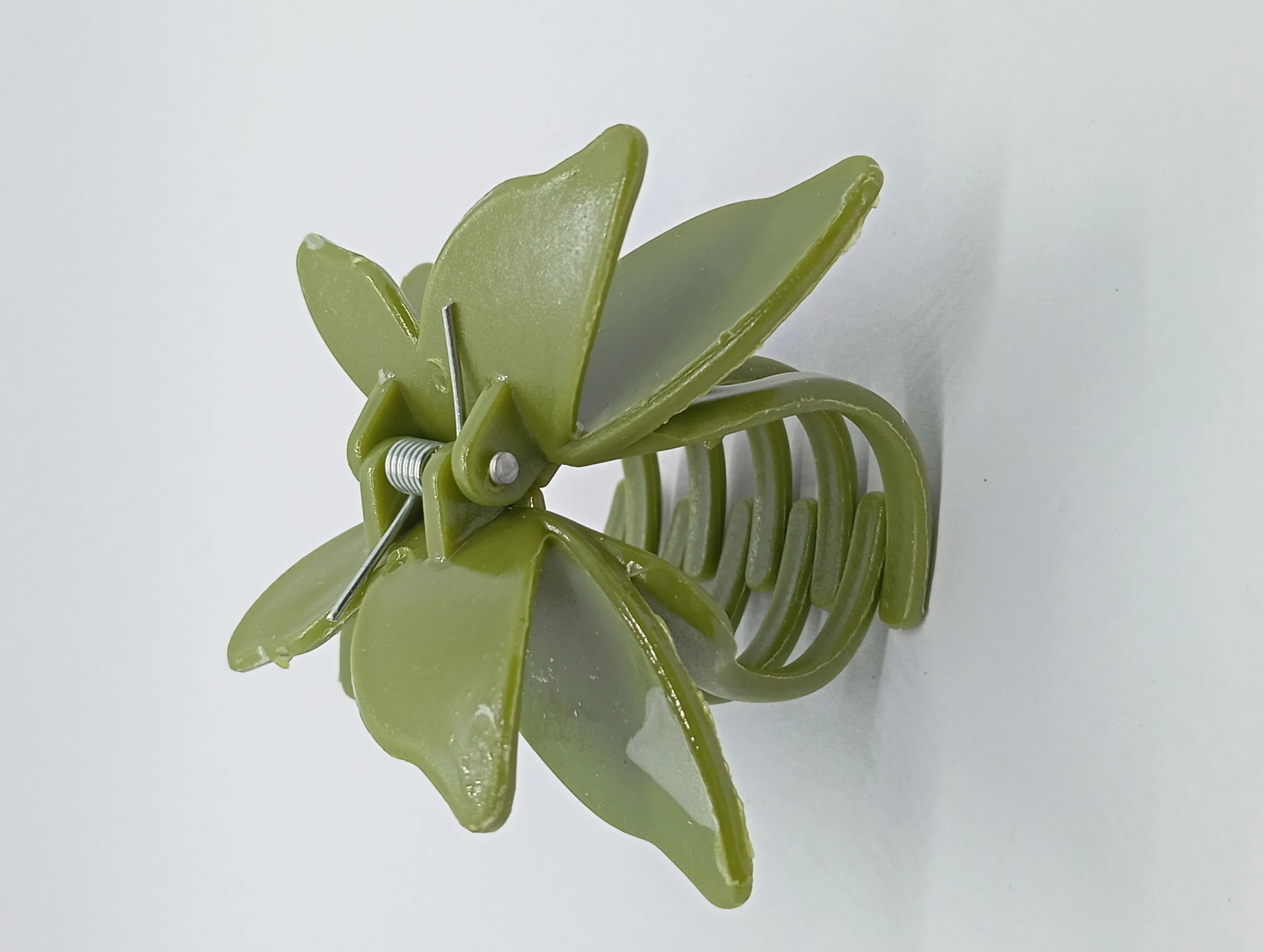 Leaf Design Hair Claw Clip