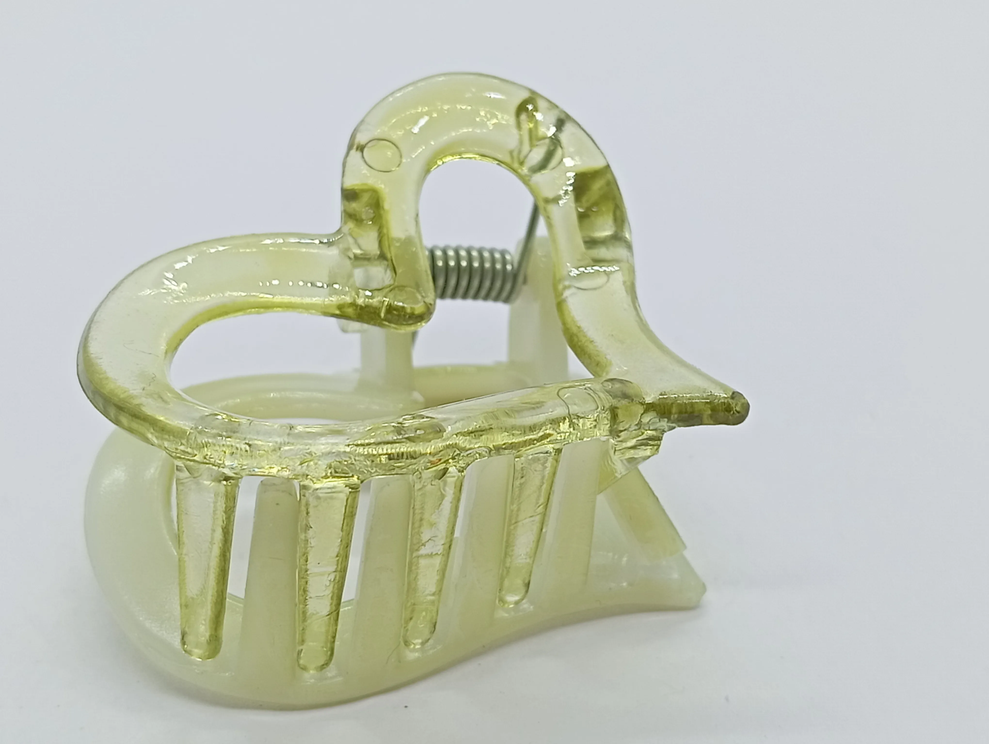 Heart-Shaped Hair Claw Clip
