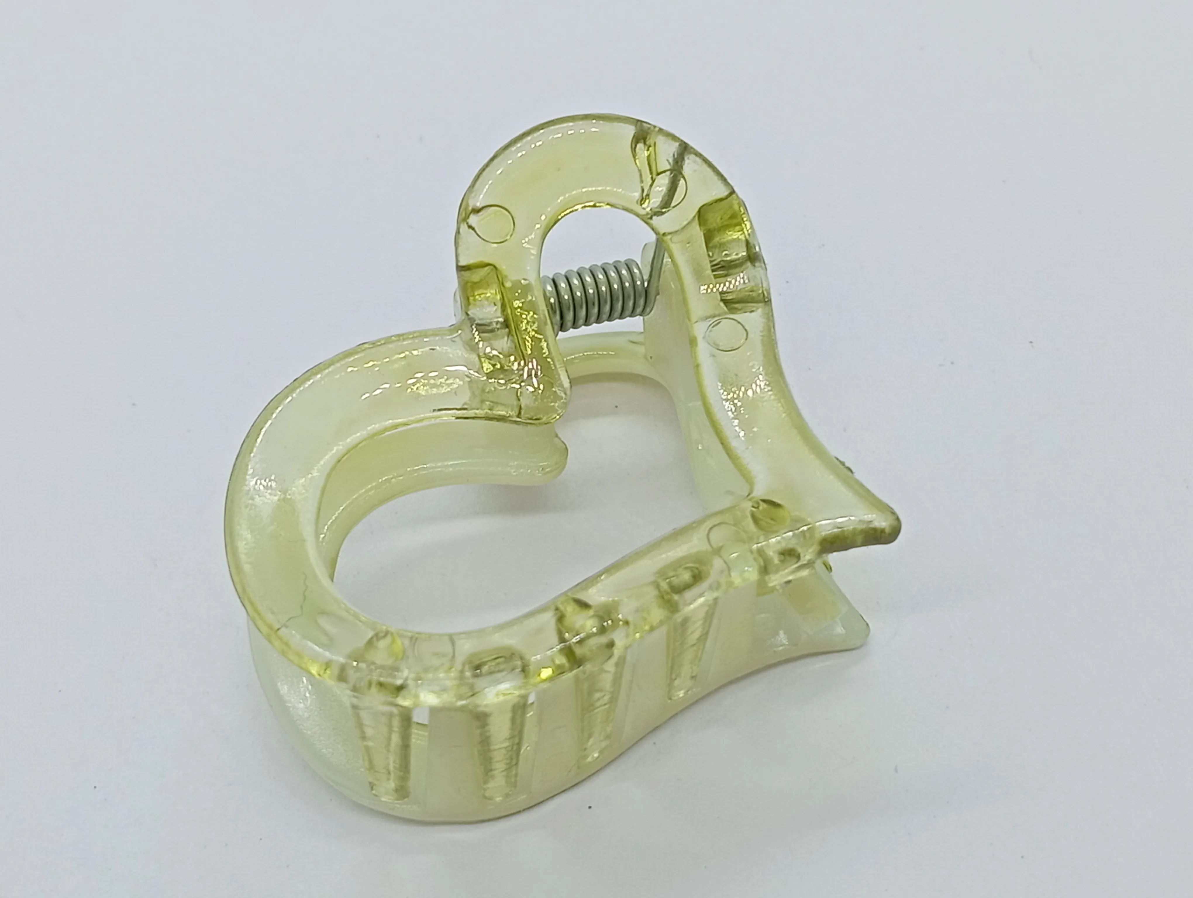 Heart-Shaped Hair Claw Clip