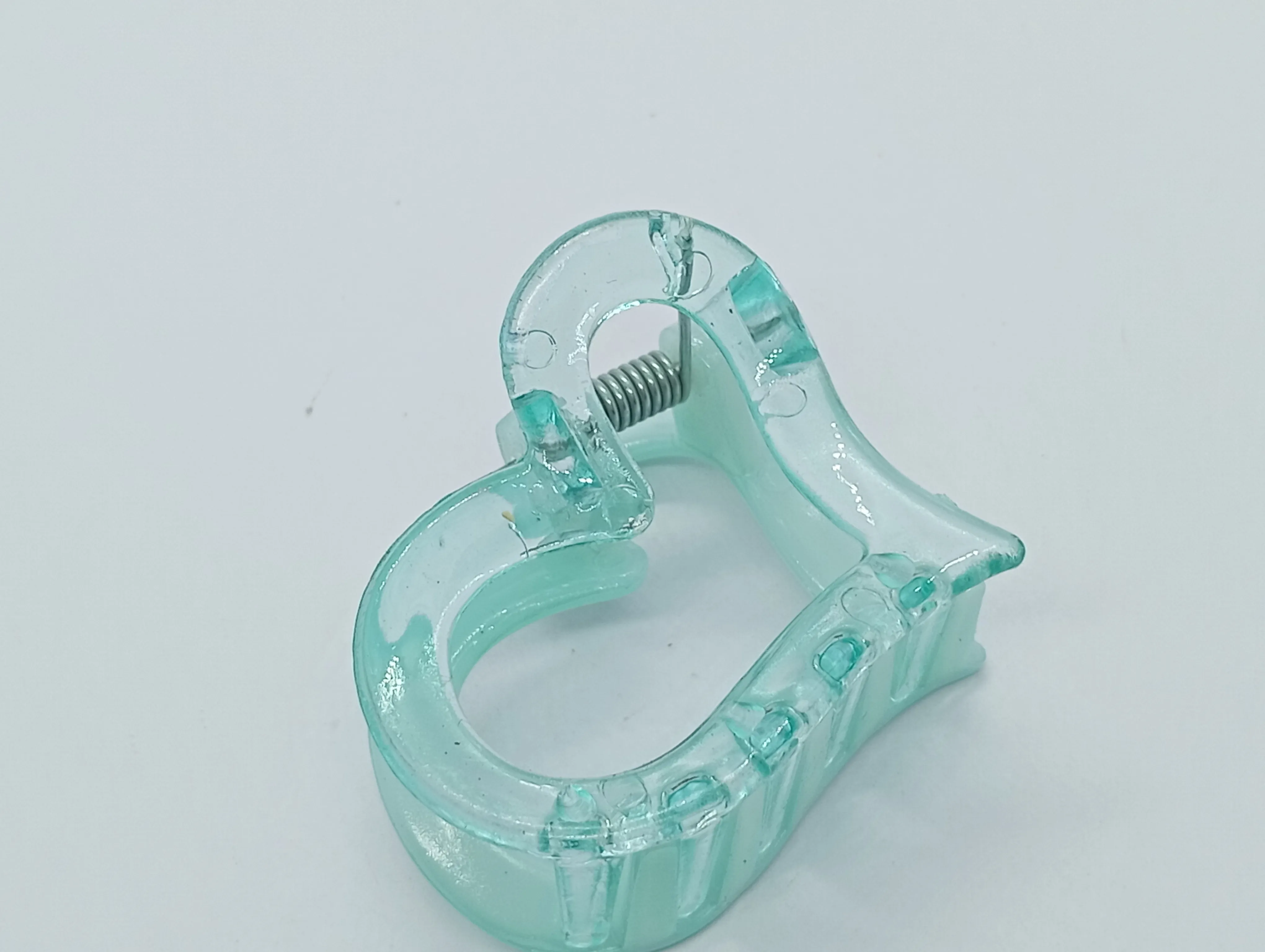 Heart-Shaped Hair Claw Clip