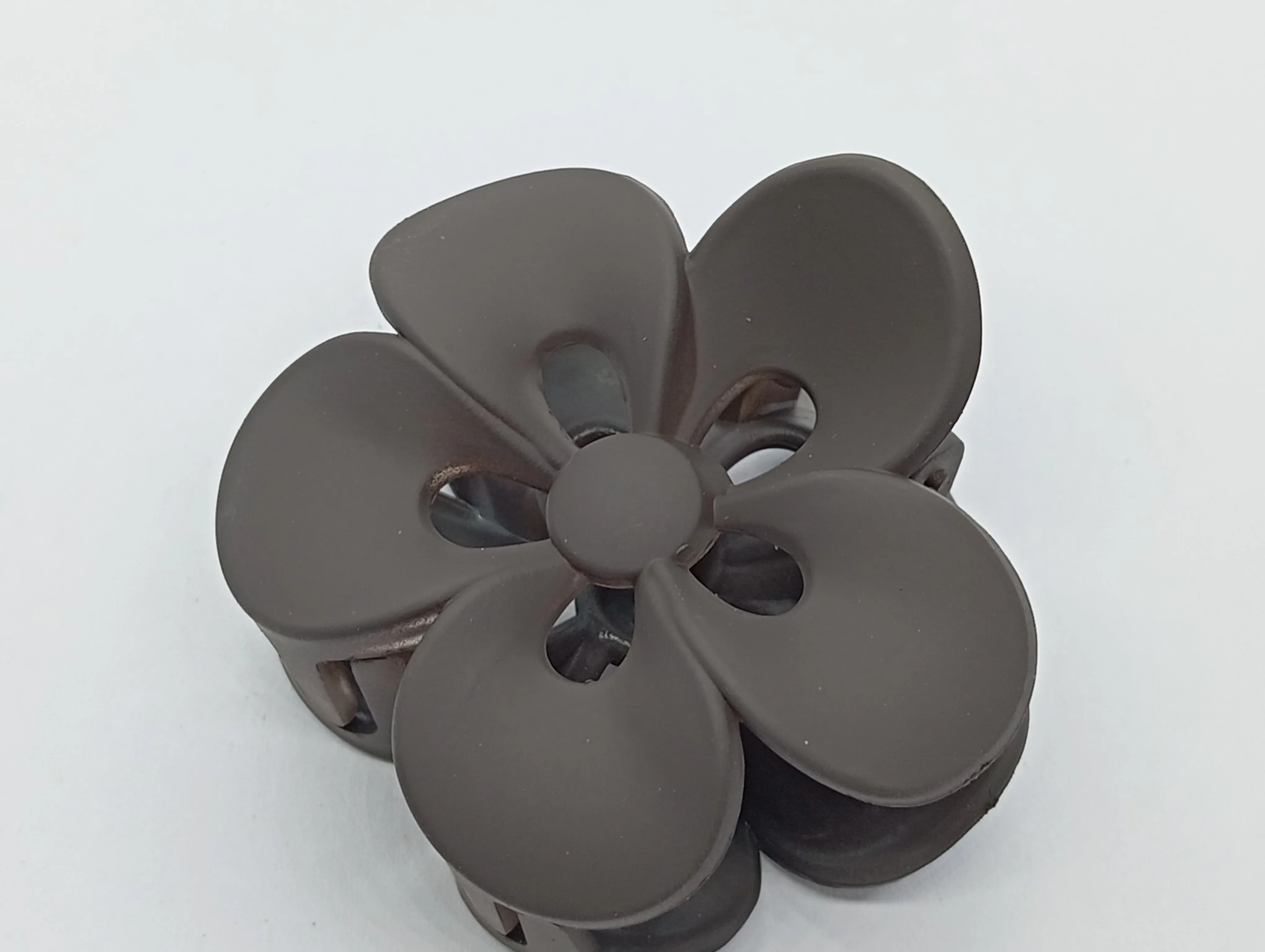 Flower-Shaped Hair Clip