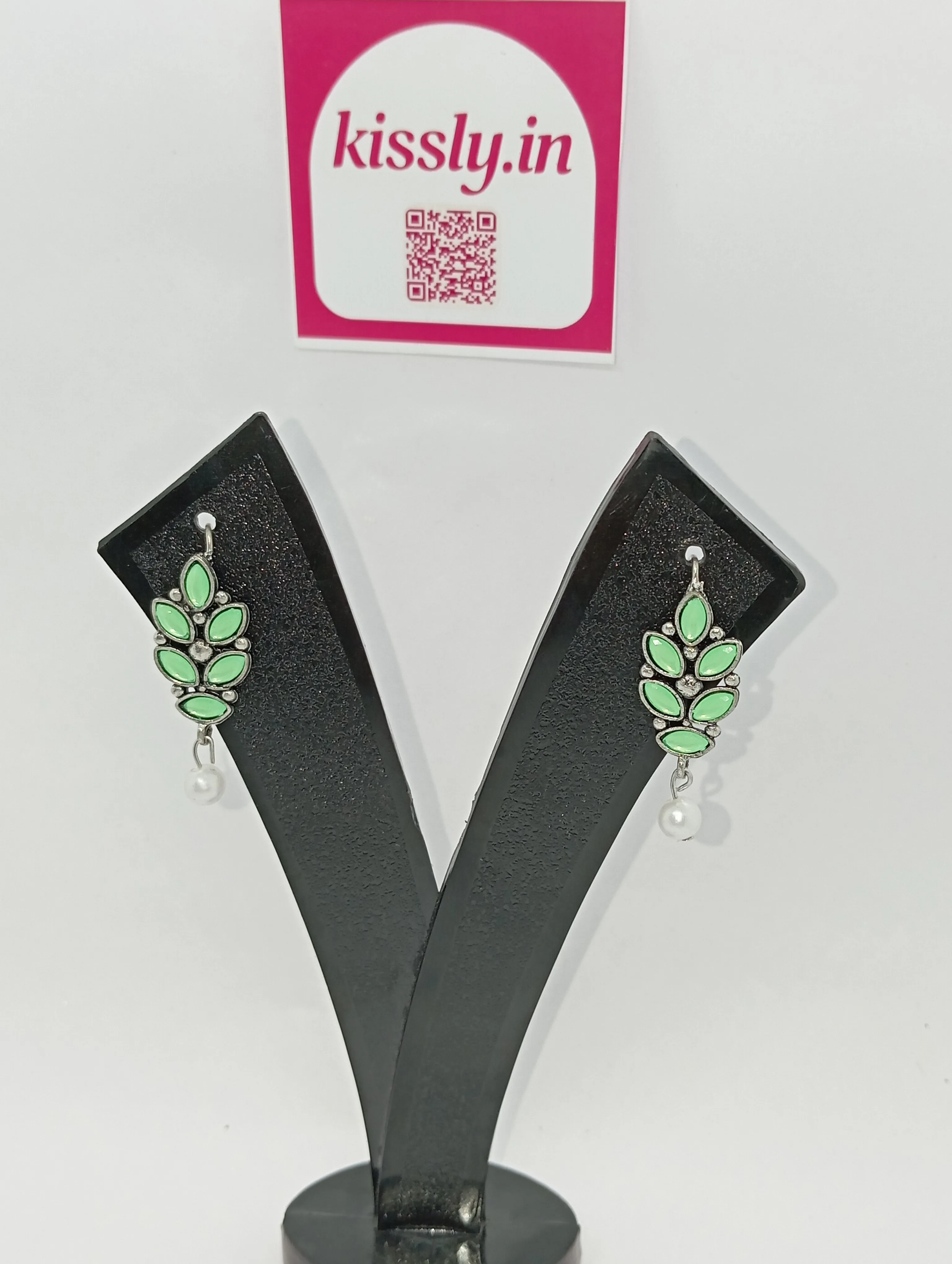 Leaf Design Earrings