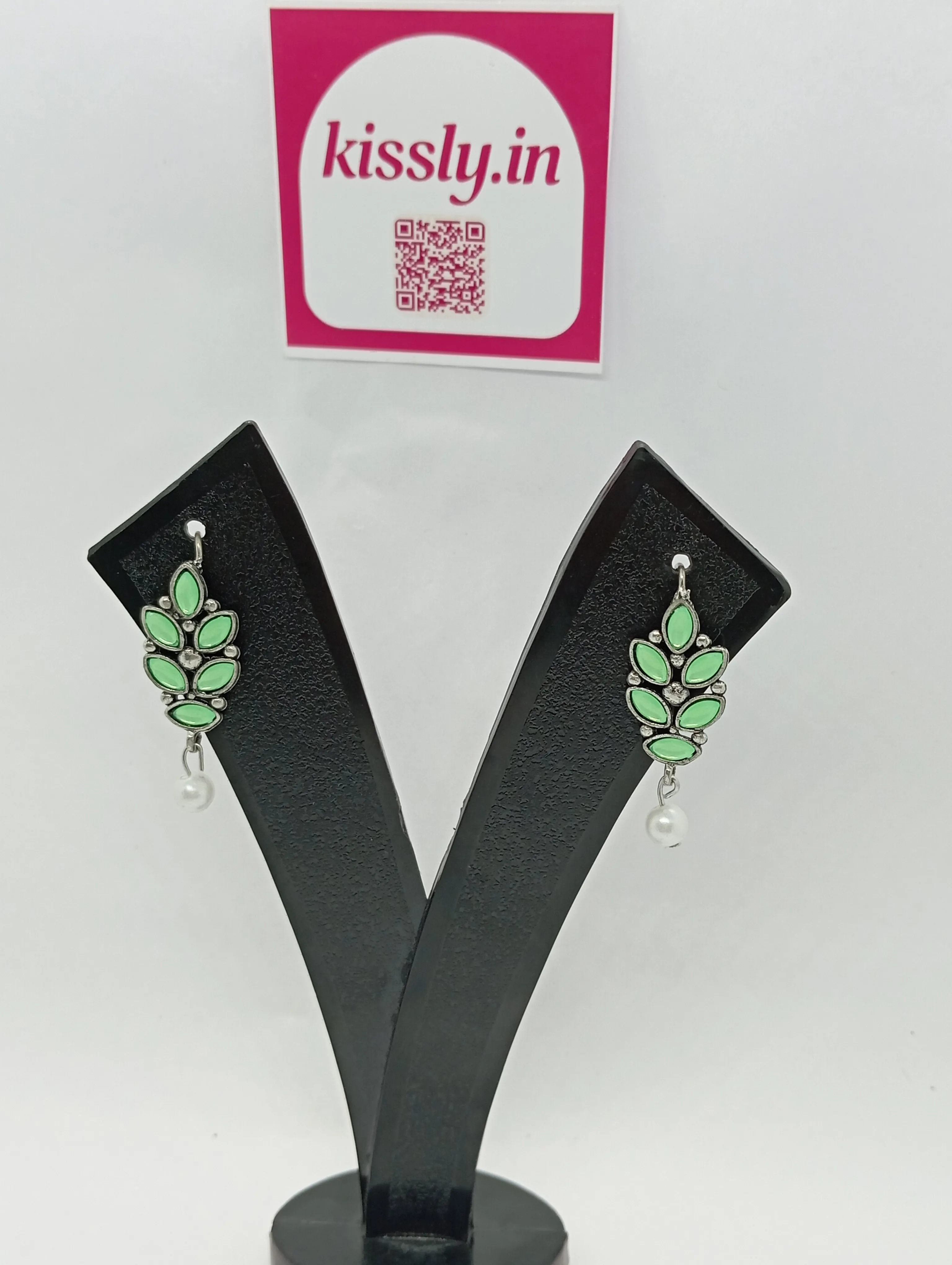 Leaf Design Earrings