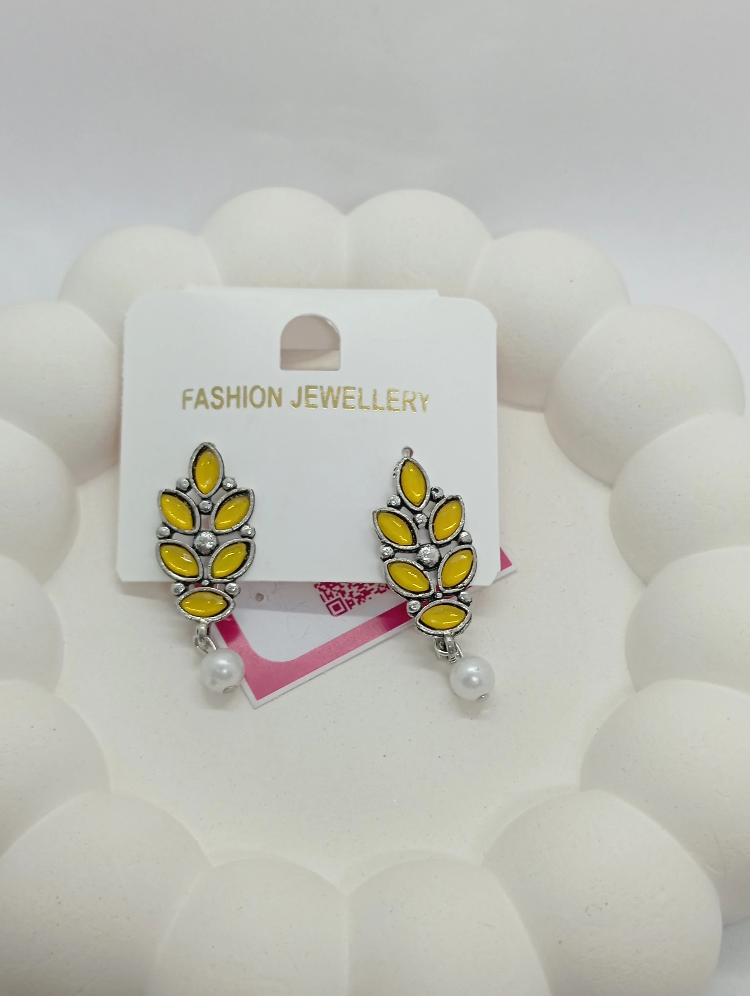 Leaf Design Earrings