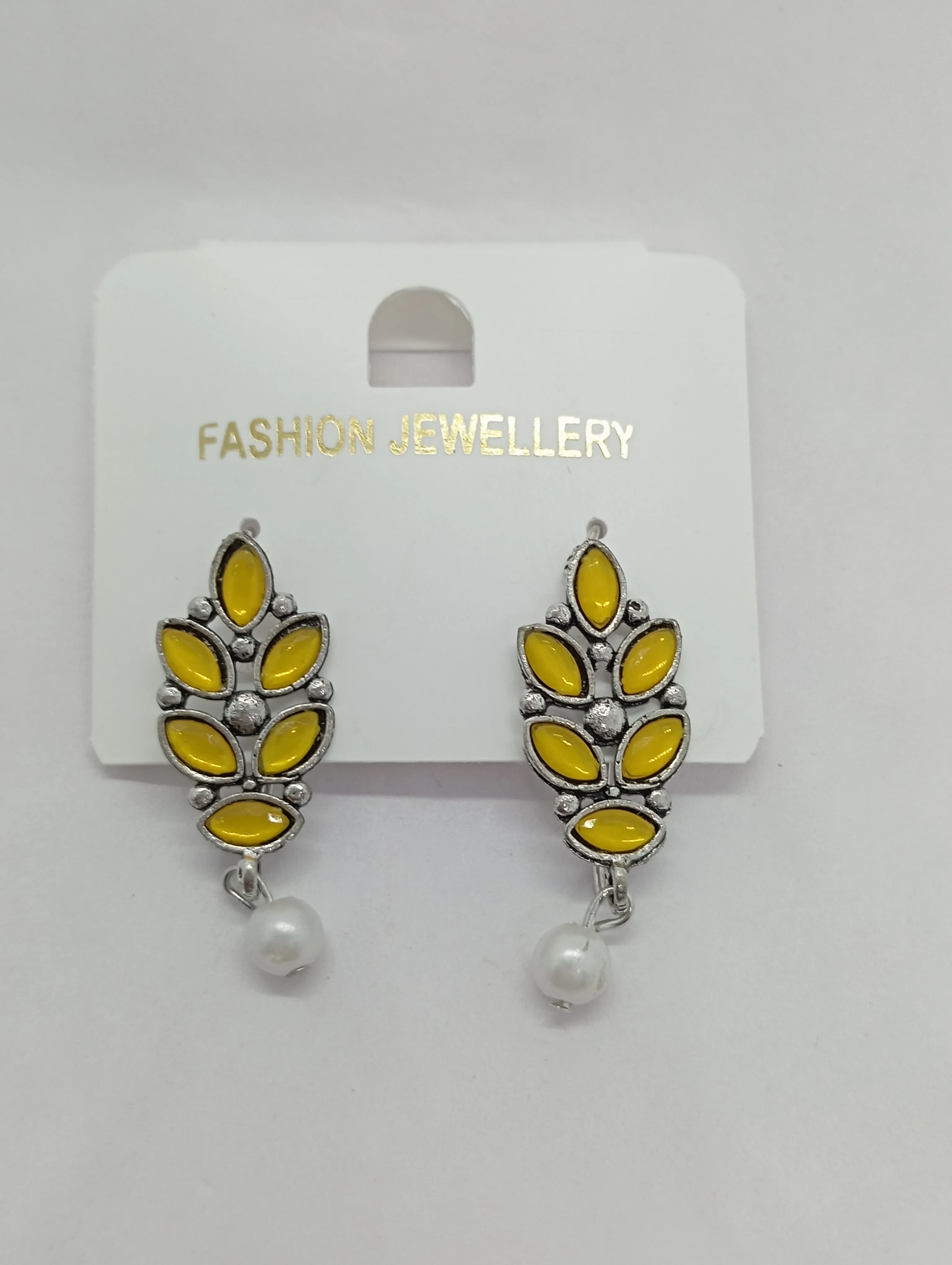 Leaf Design Earrings