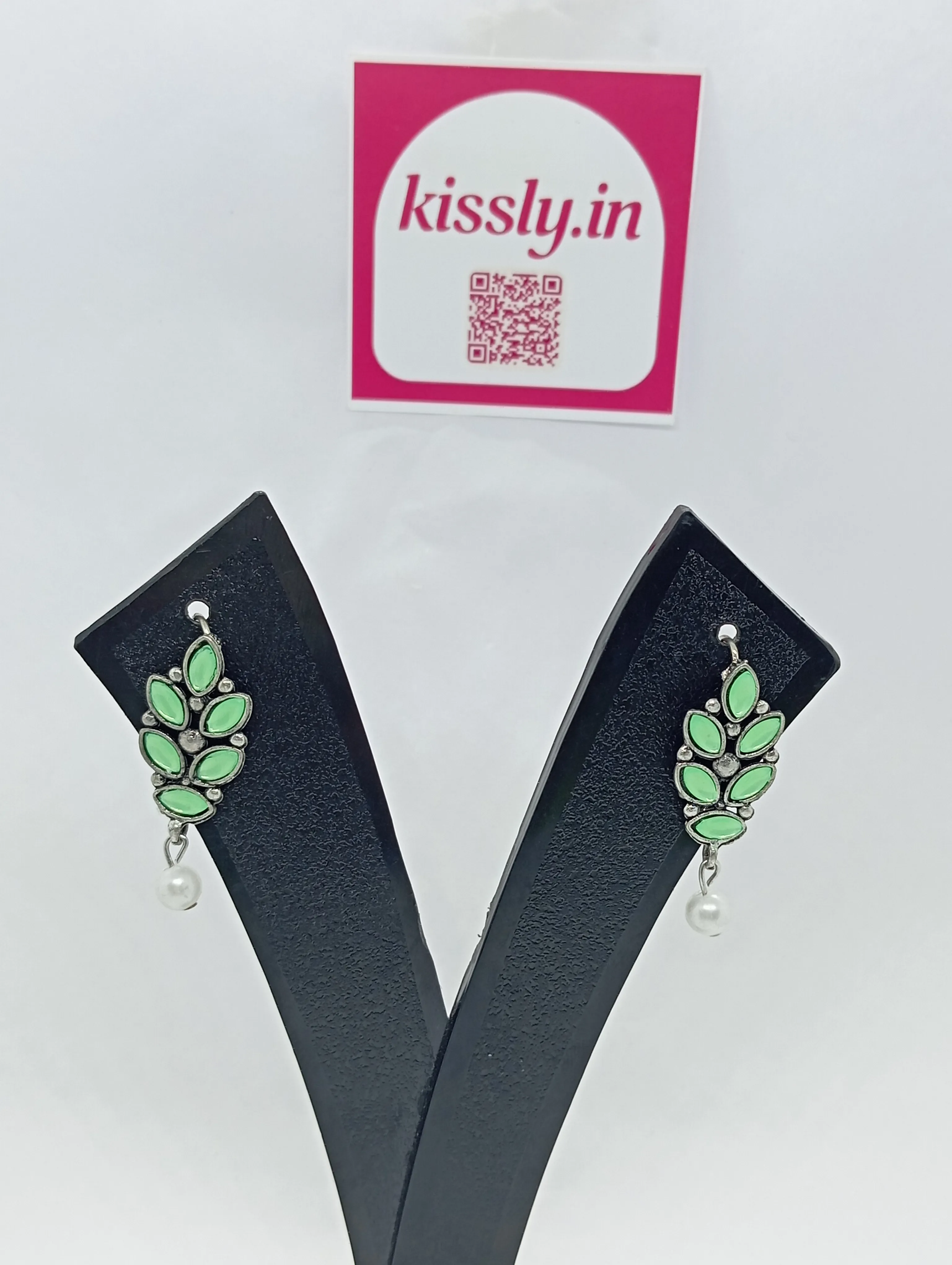 Leaf Design Earrings