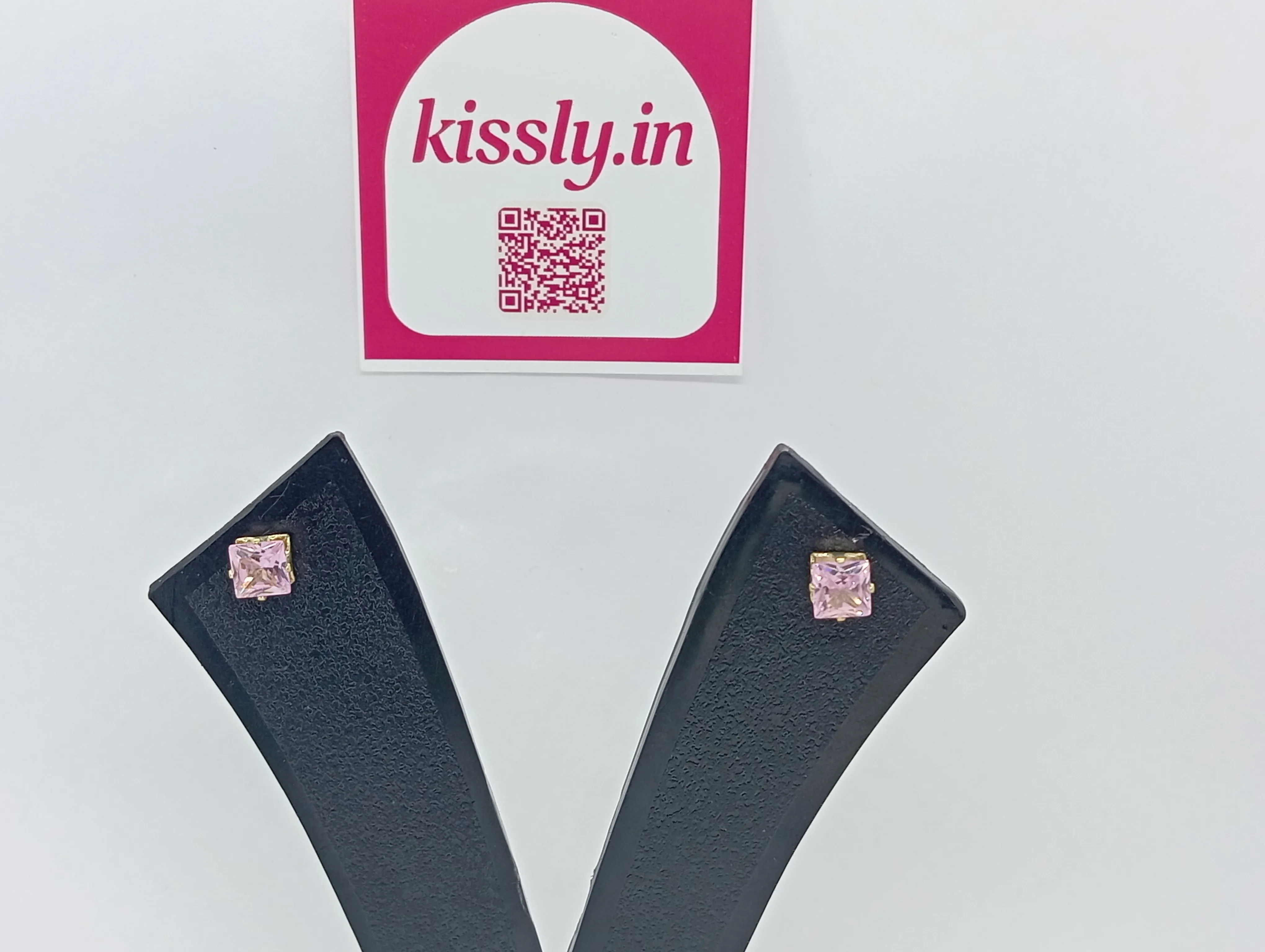 Ontos Square Stud Earrings Set