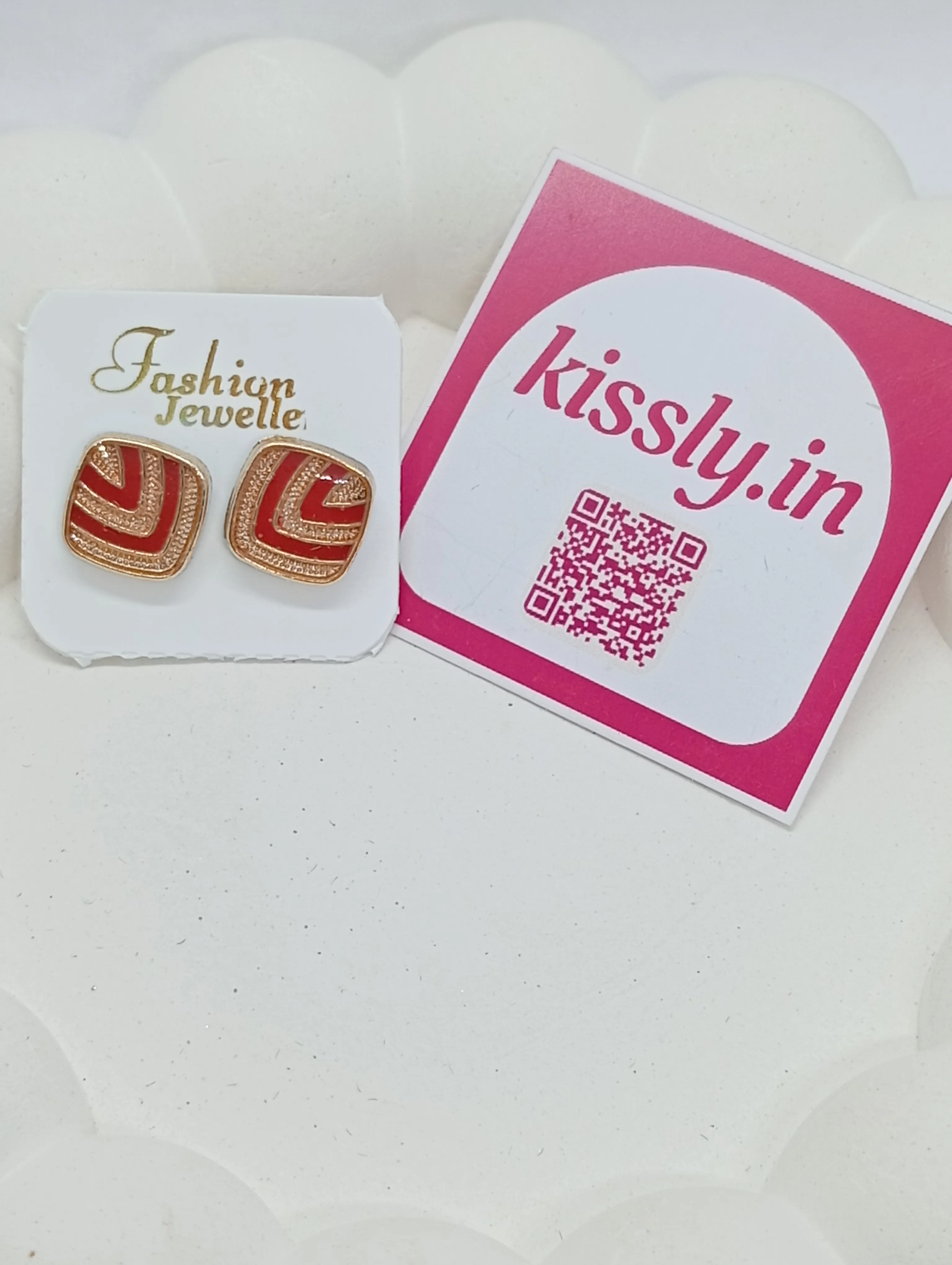 Chevron Pattern Stud Earrings