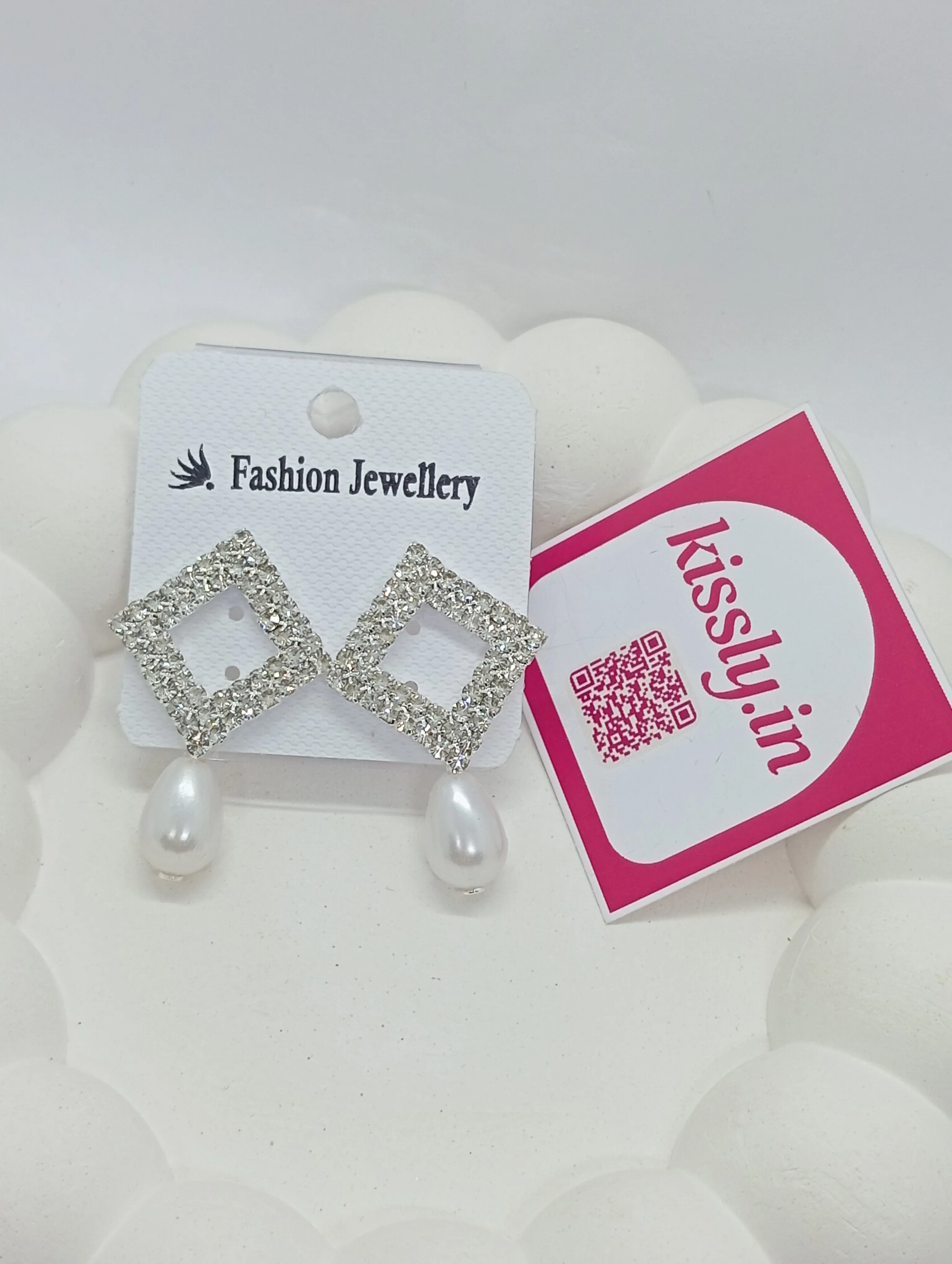 Rhinestone Pearl Drop Earrings