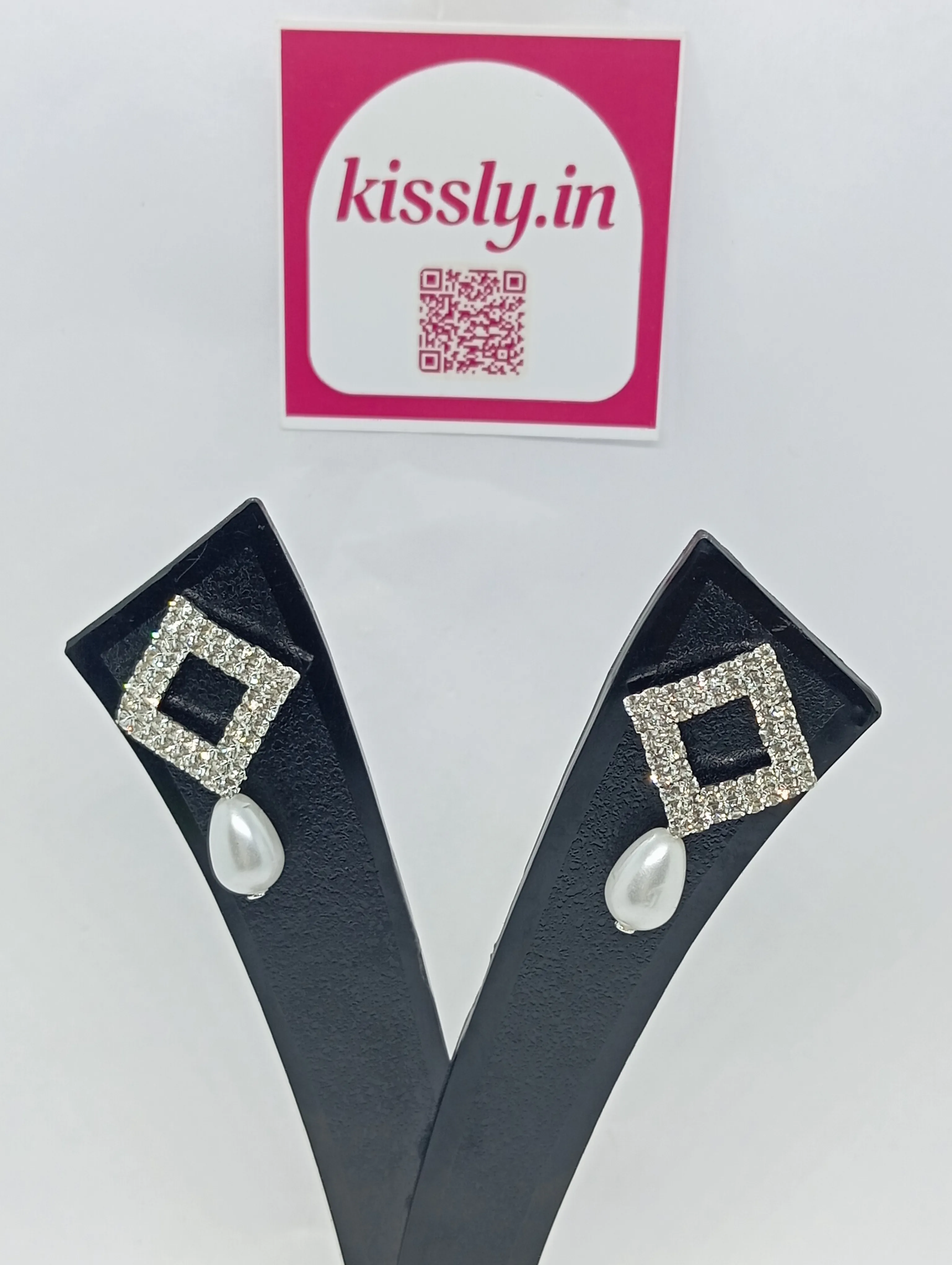Rhinestone Pearl Drop Earrings