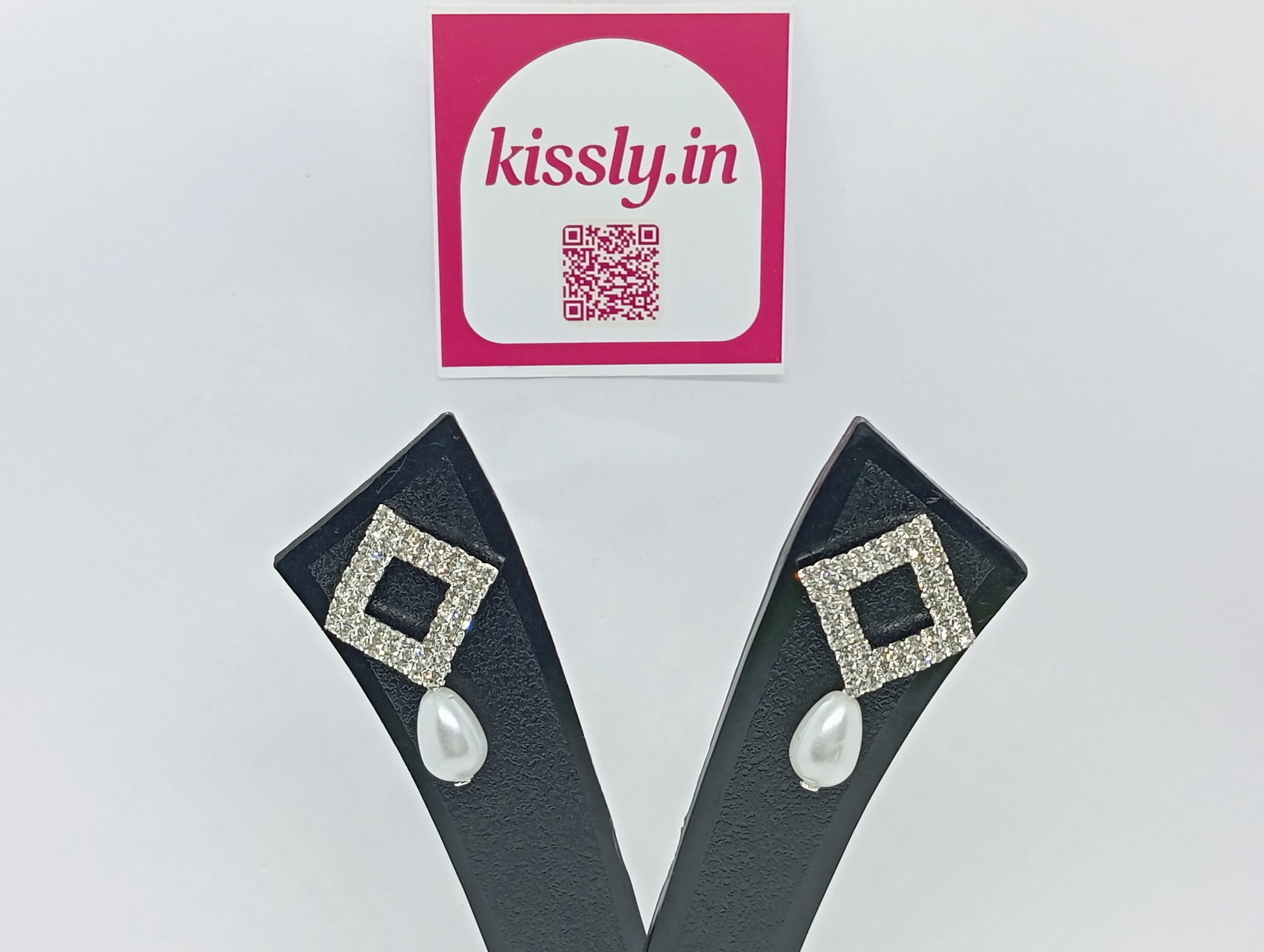 Rhinestone Pearl Drop Earrings