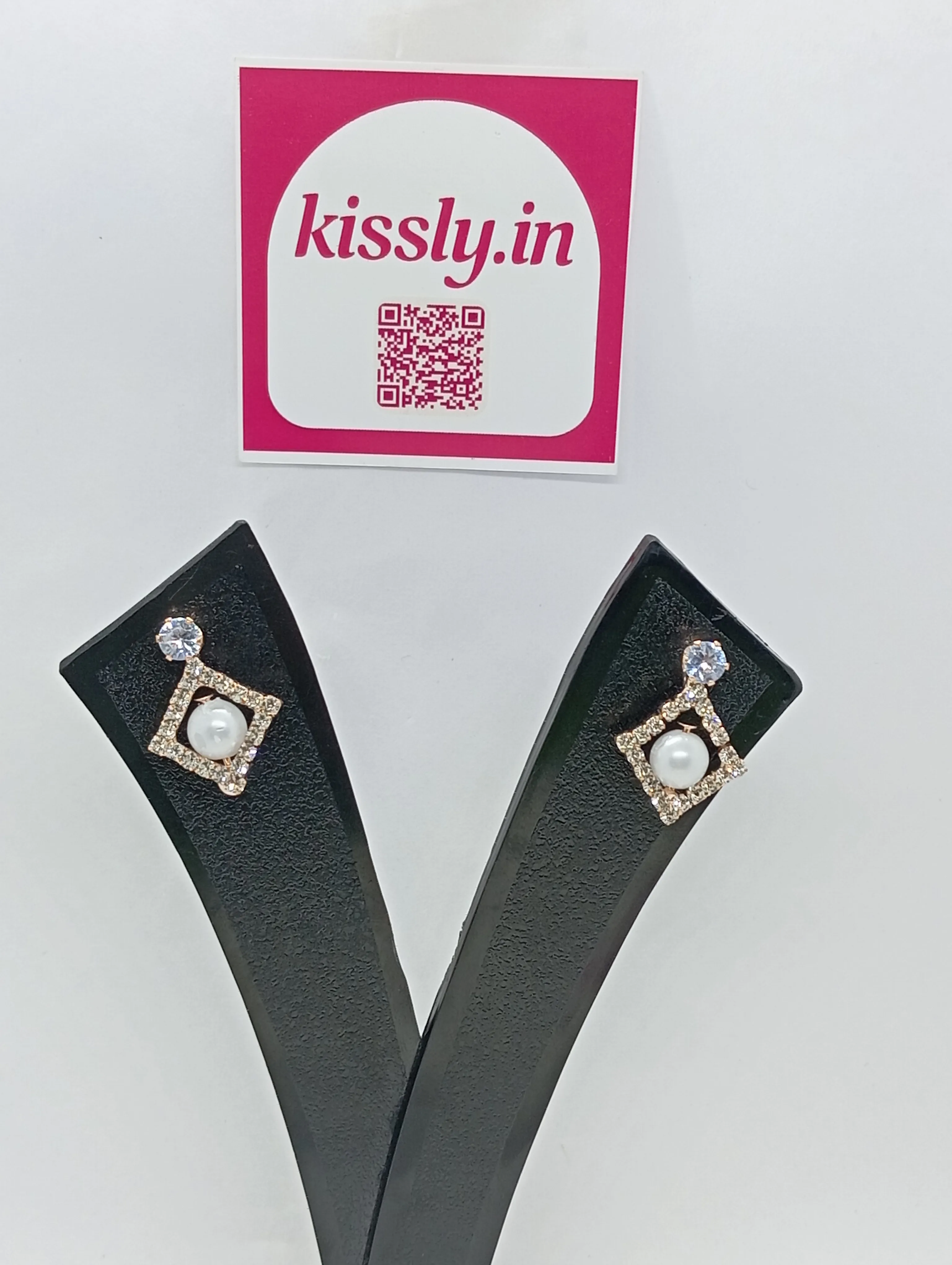 Pearl Rhinestone Drop Earrings