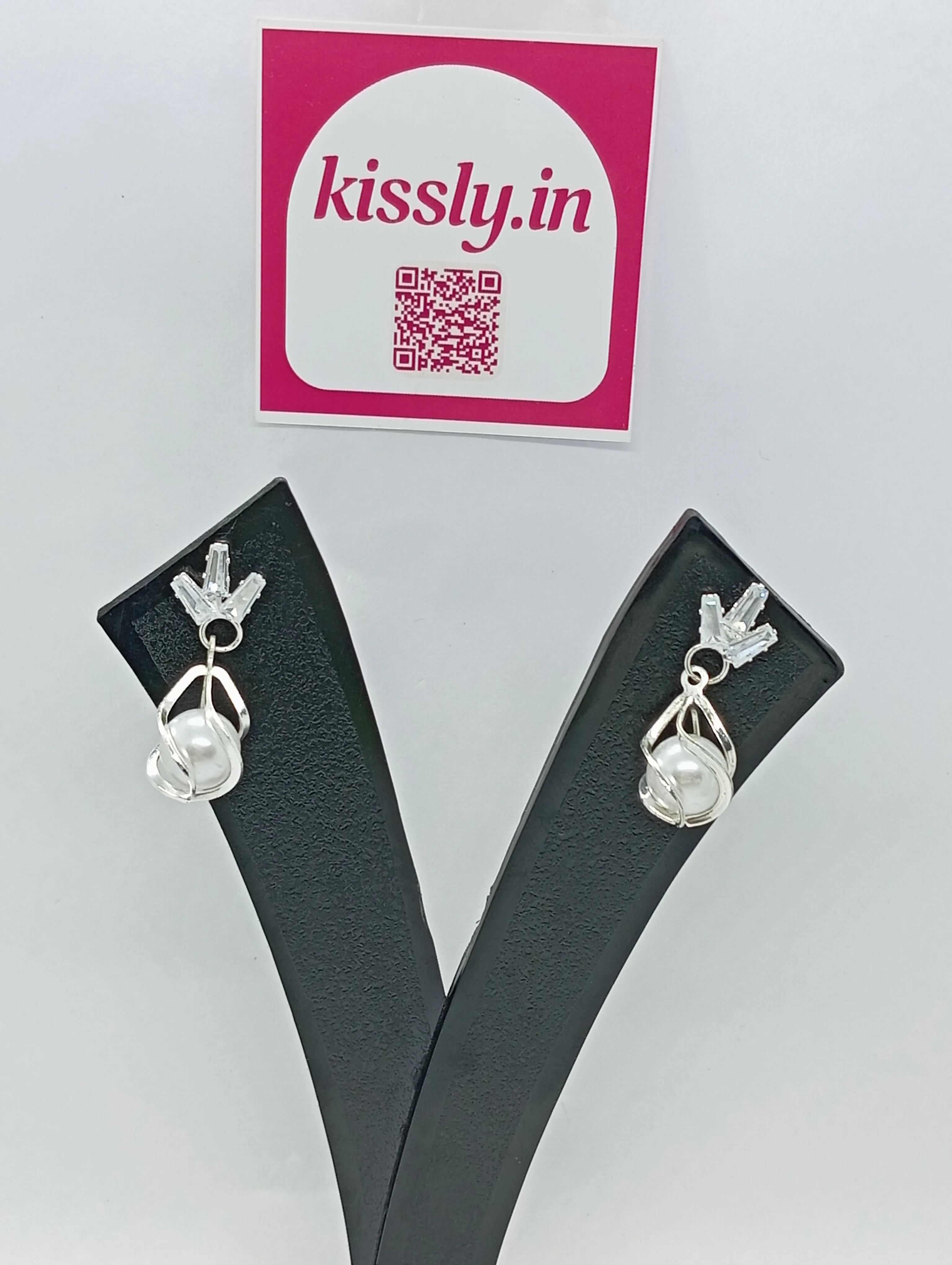 Pearl Drop Earrings