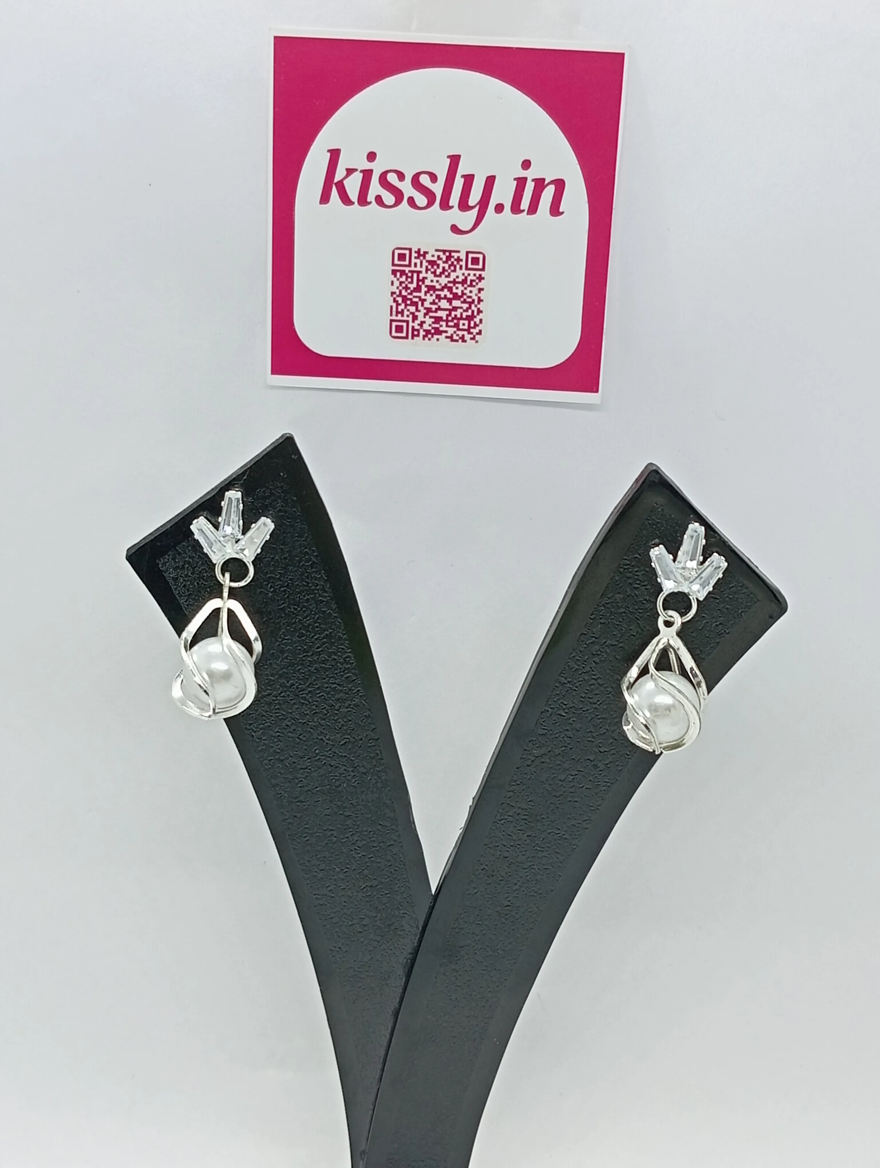 Pearl Drop Earrings