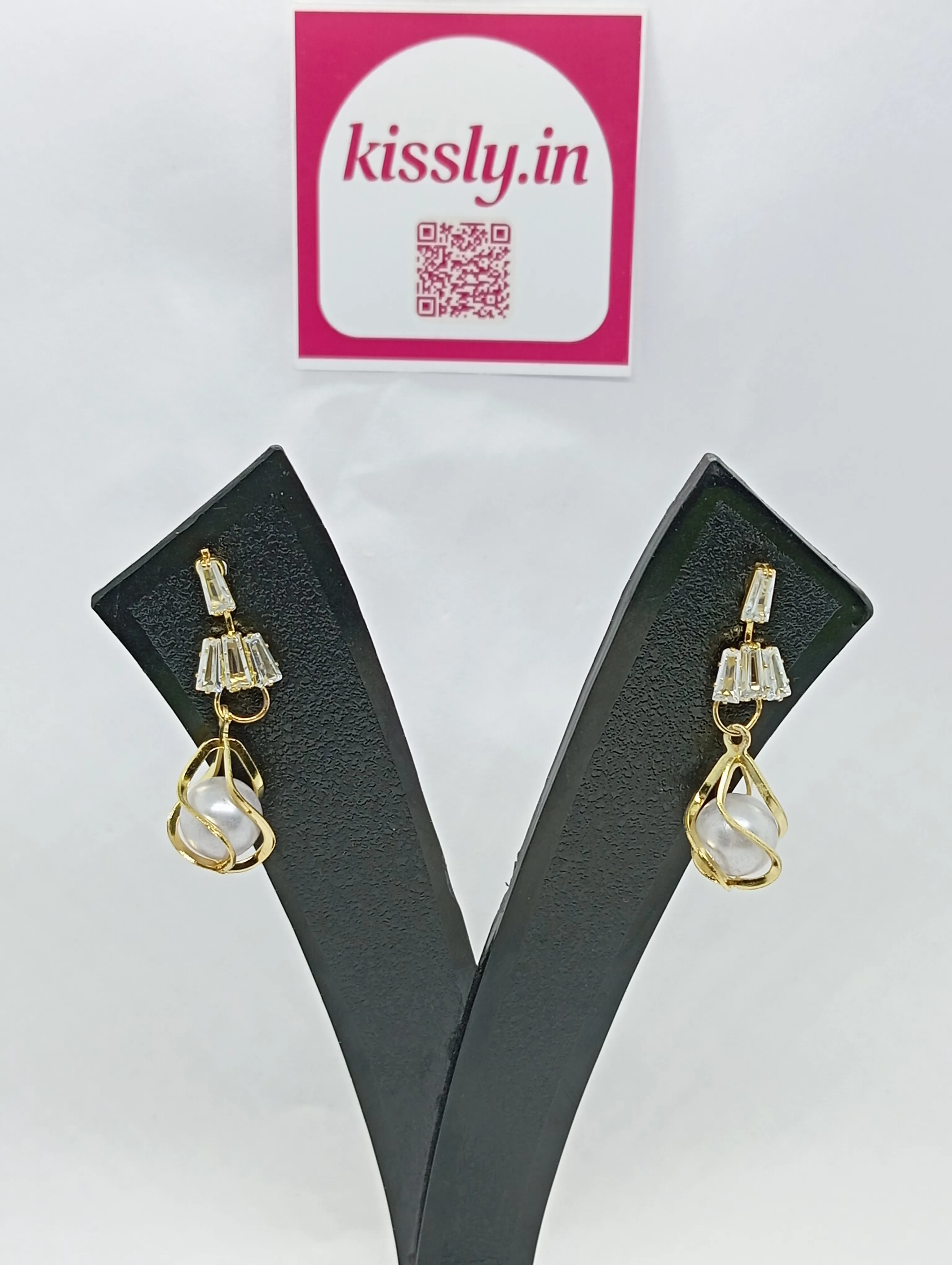 Pearl Drop Earrings