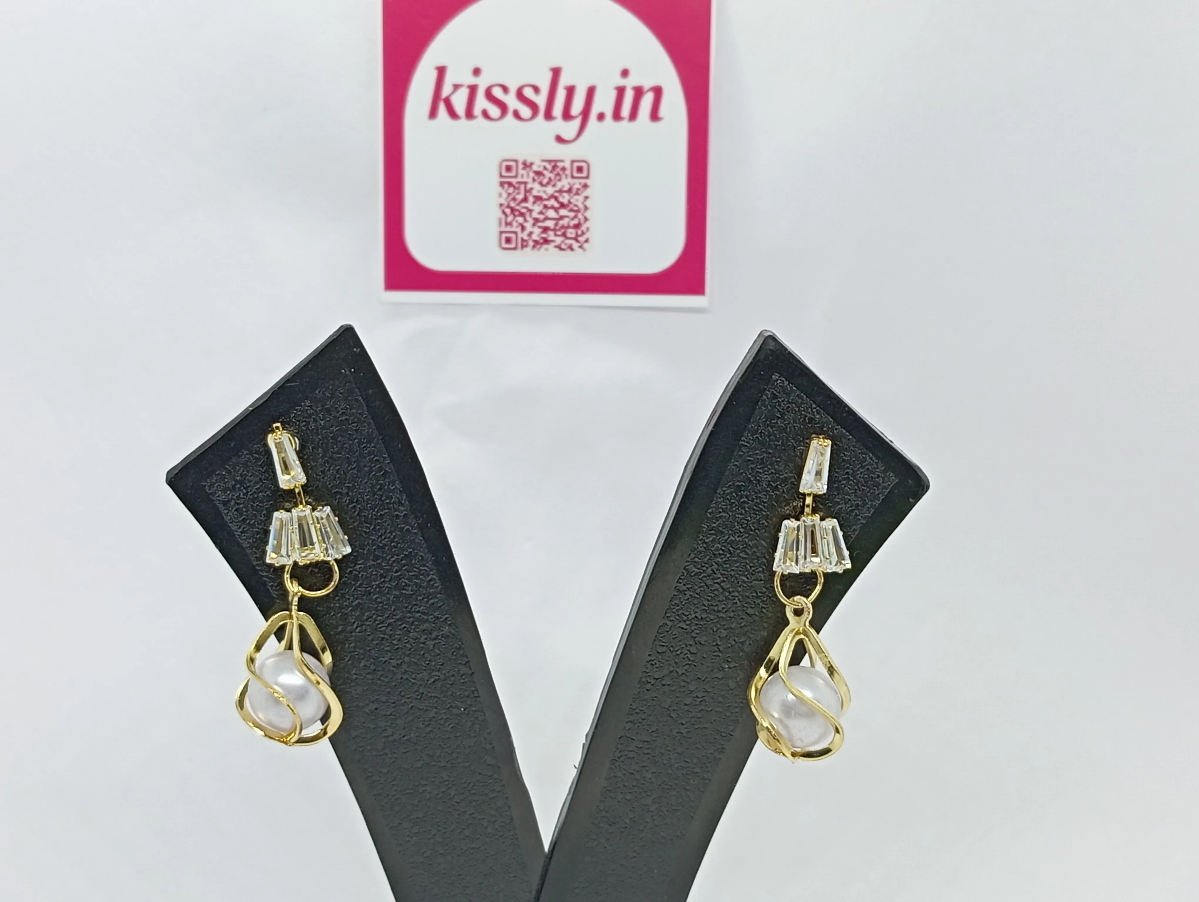 Pearl Drop Earrings