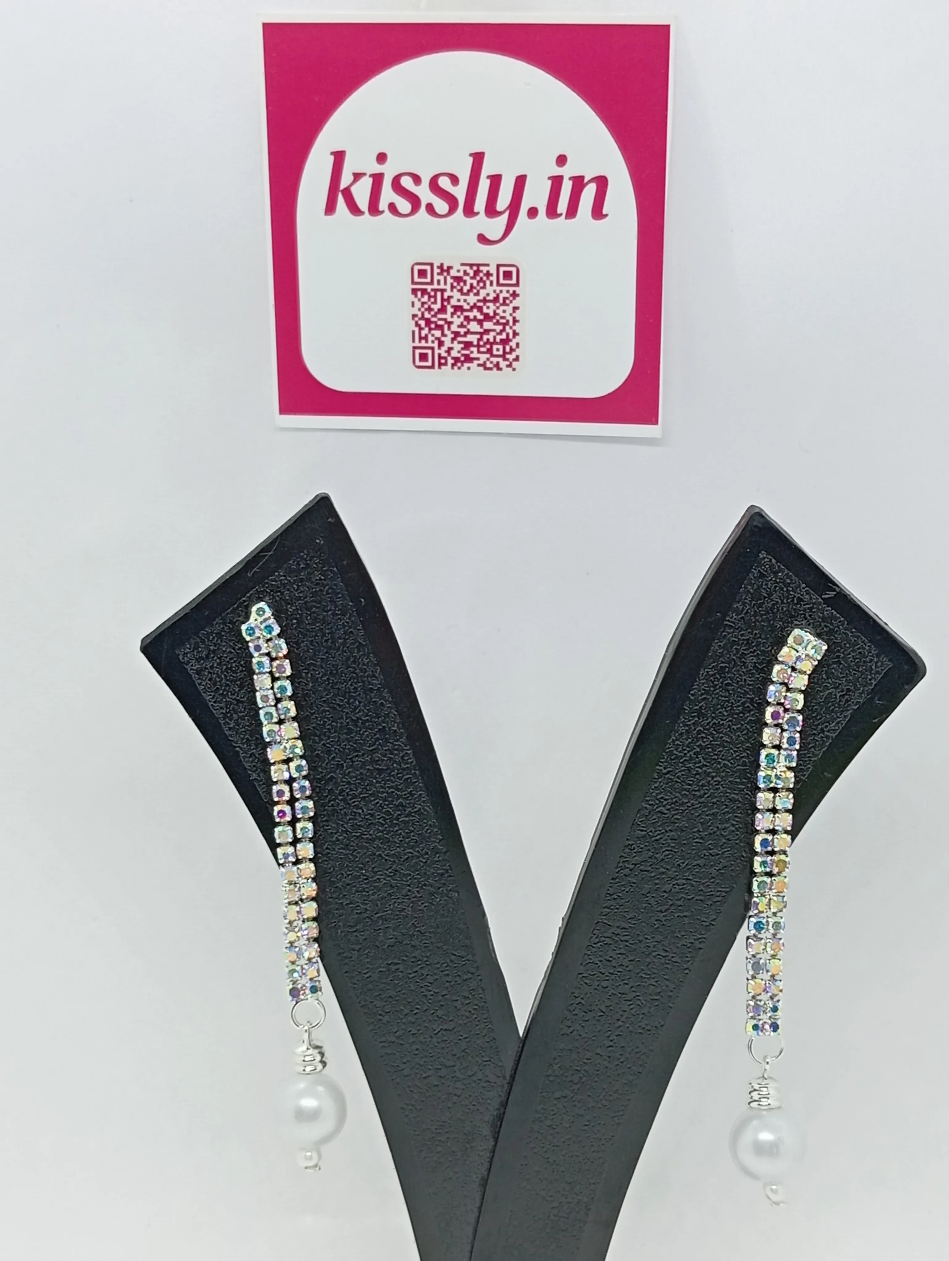 Rhinestone Pearl Drop Earrings