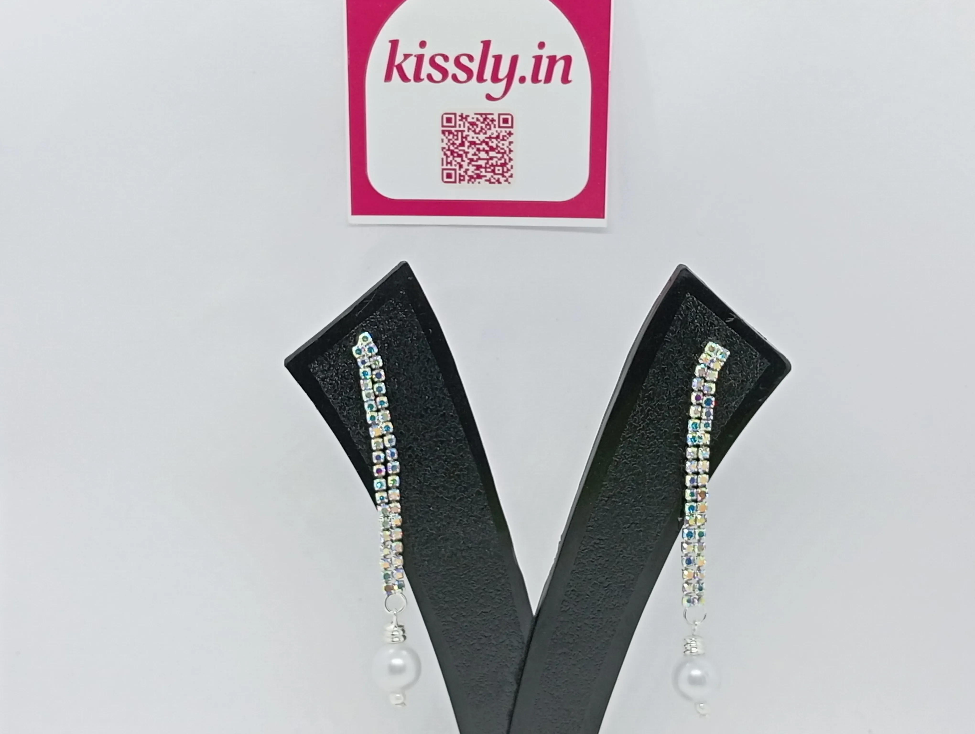 Rhinestone Pearl Drop Earrings