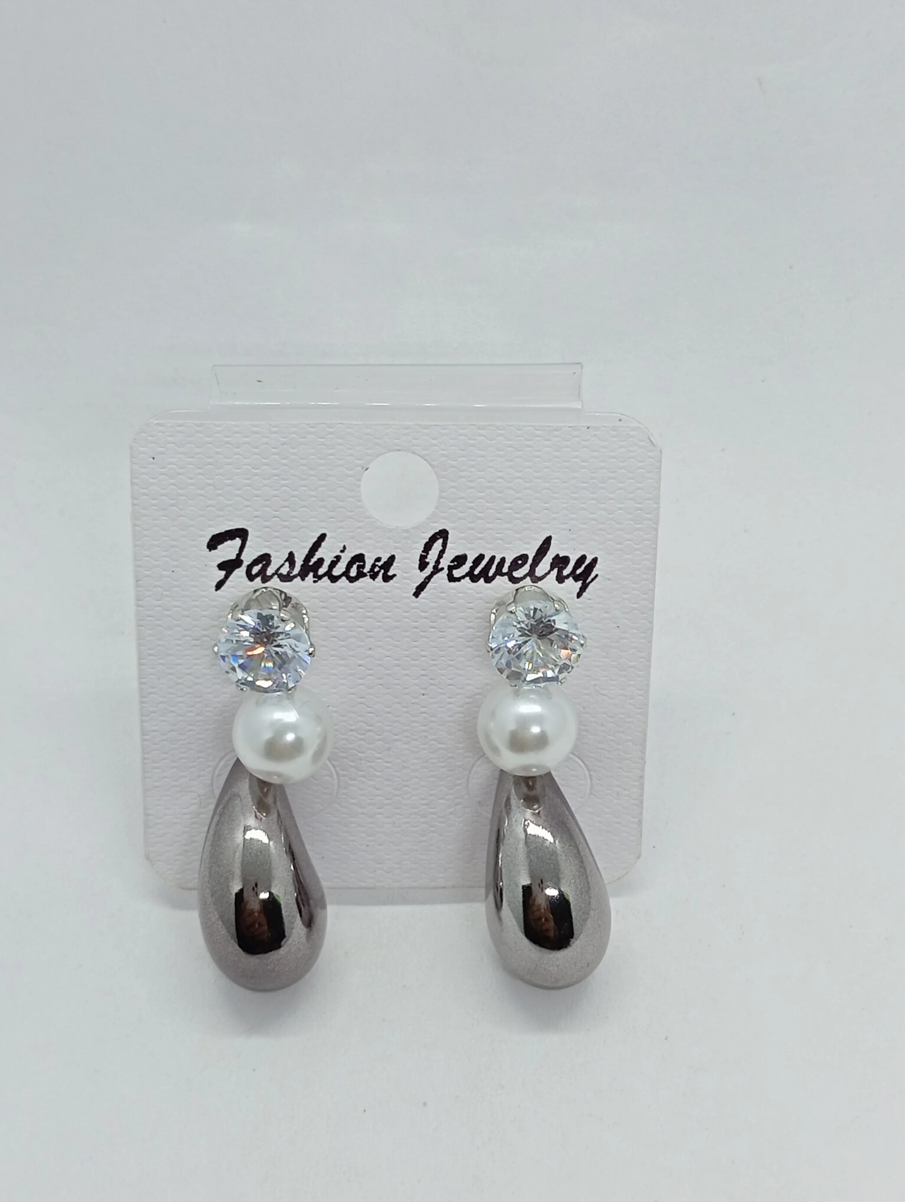 Pearl Drop Earrings