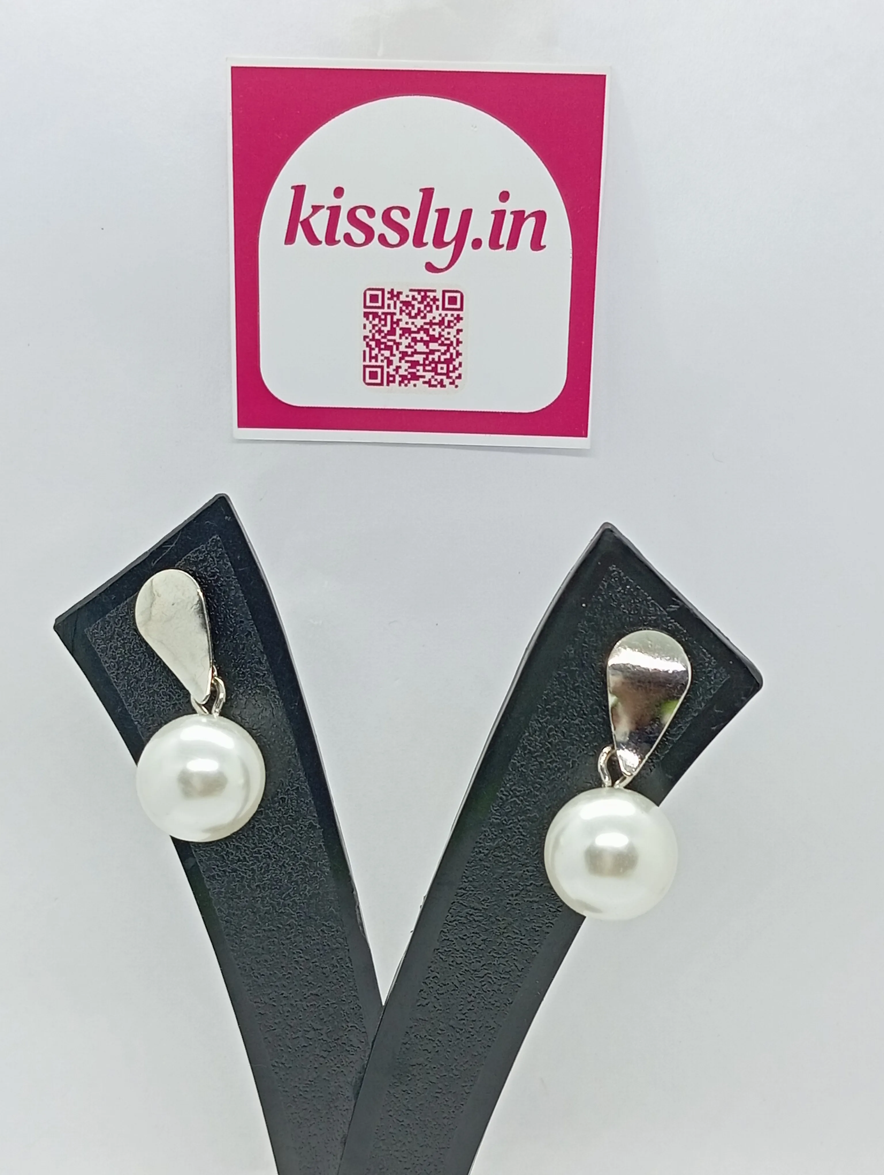 Pearl Drop Earrings
