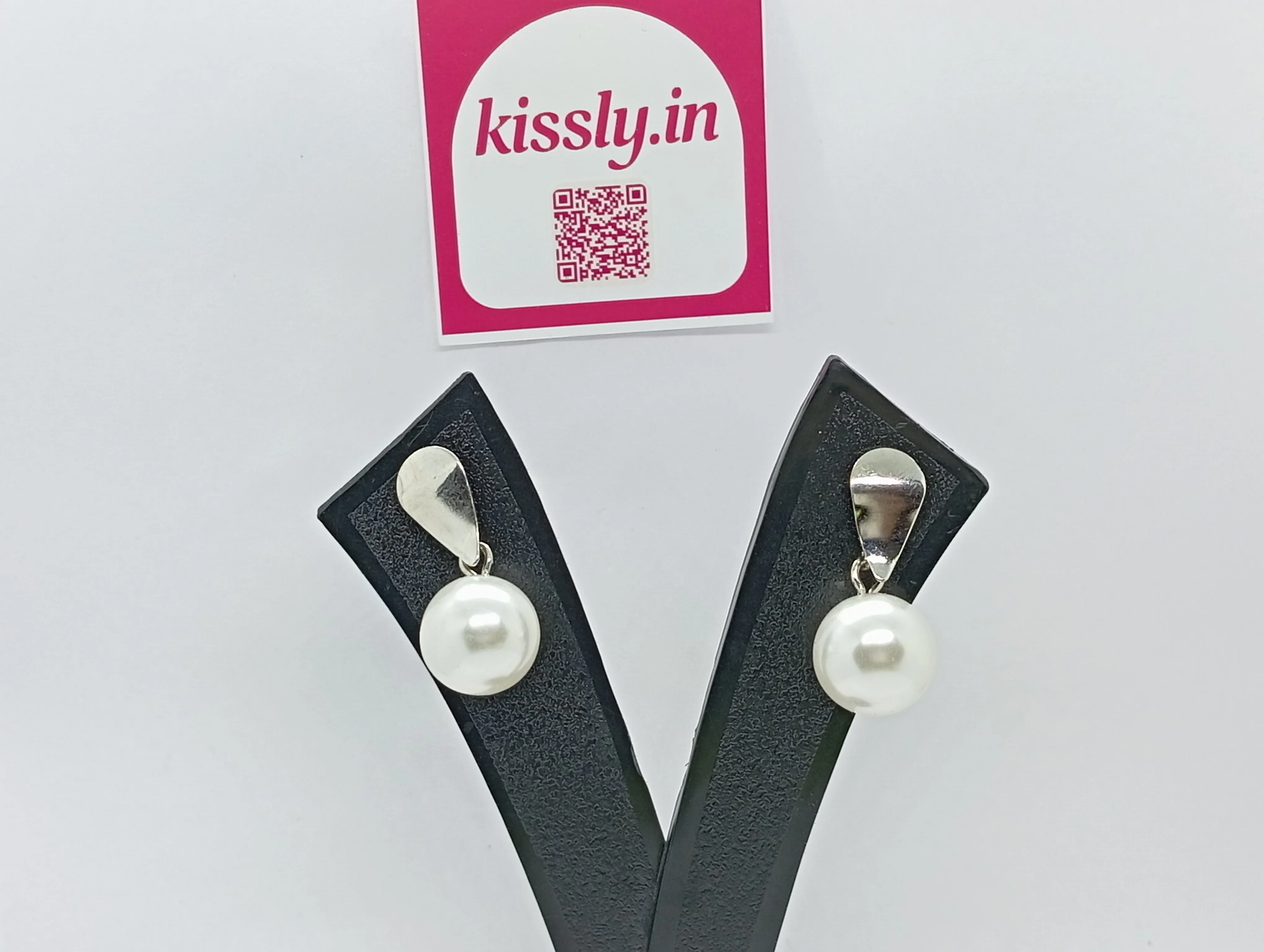 Pearl Drop Earrings