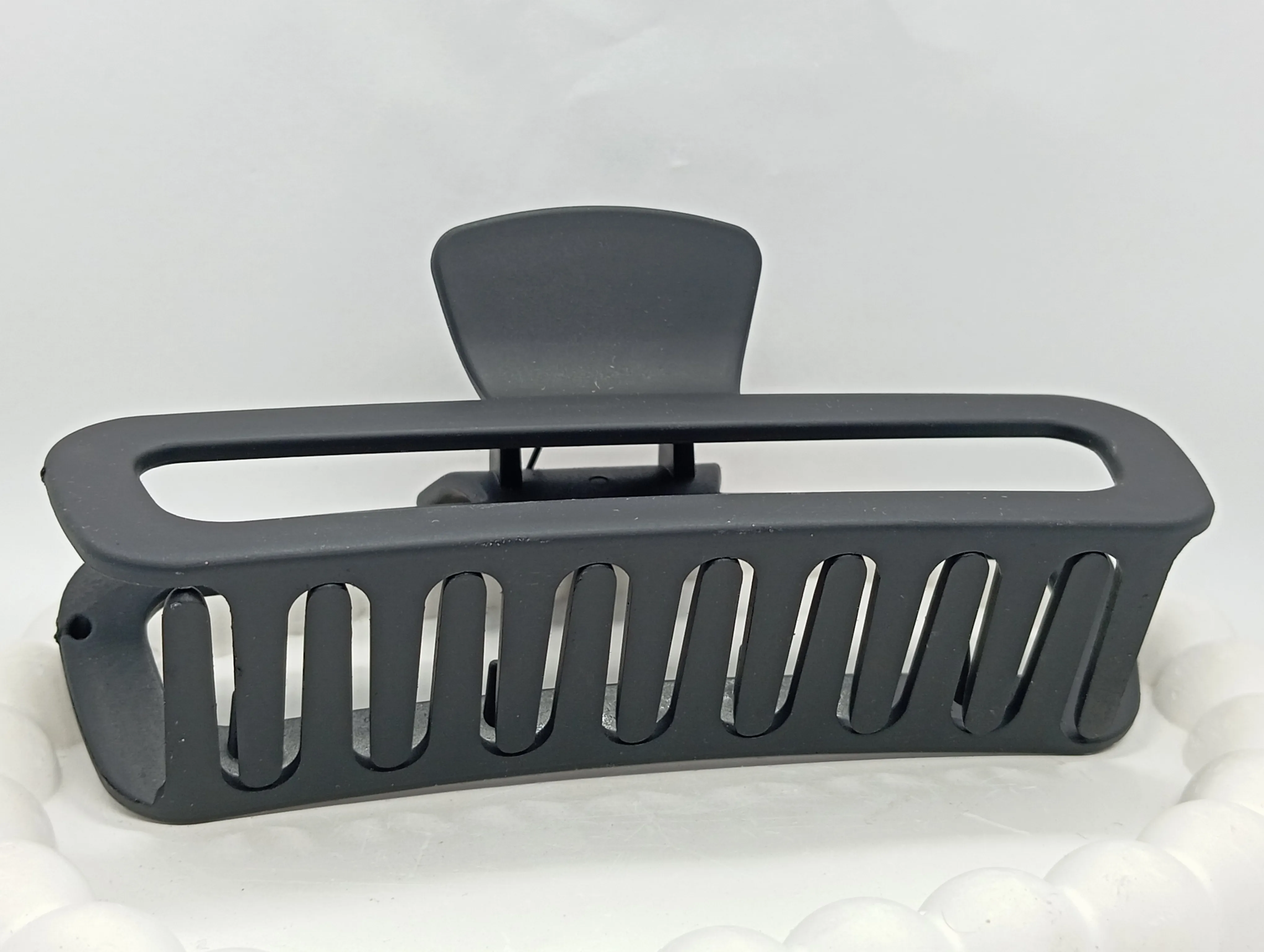 Matte Black Hair Claw Clip