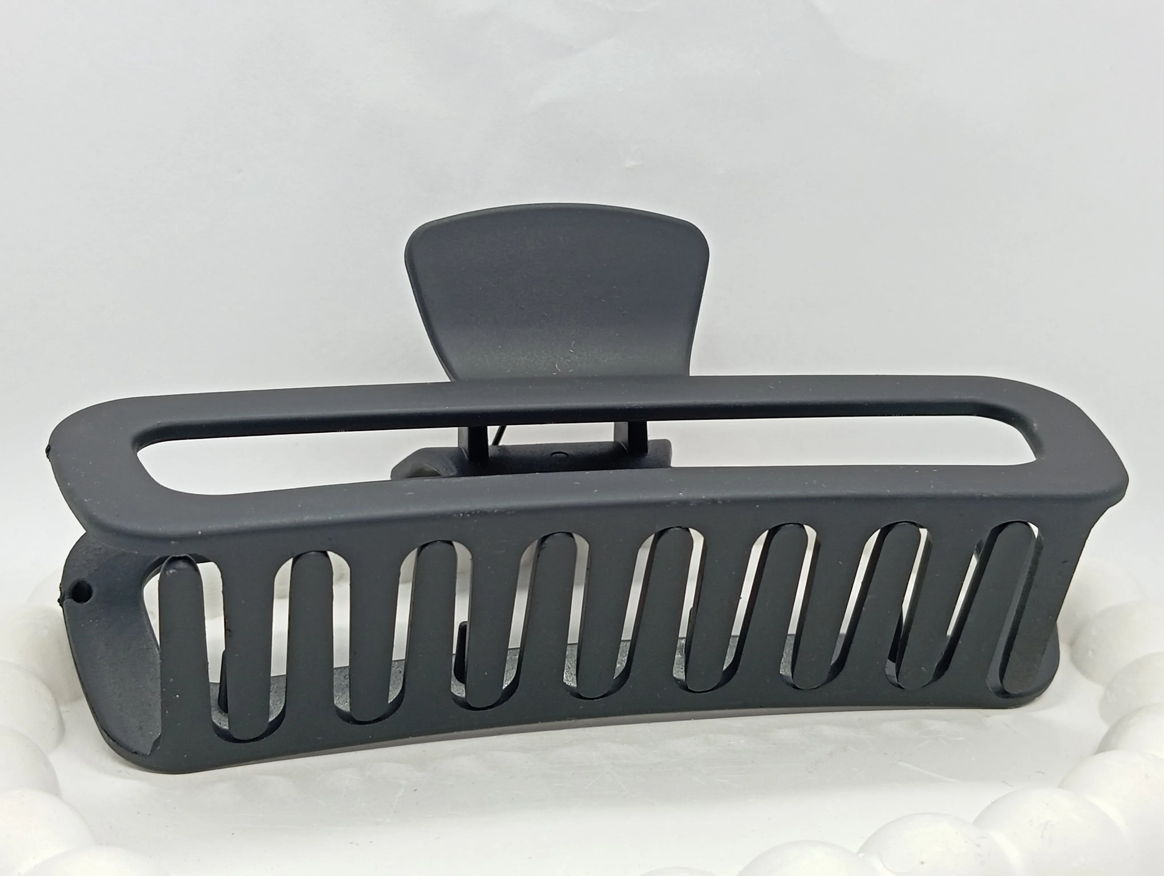 Matte Black Hair Claw Clip