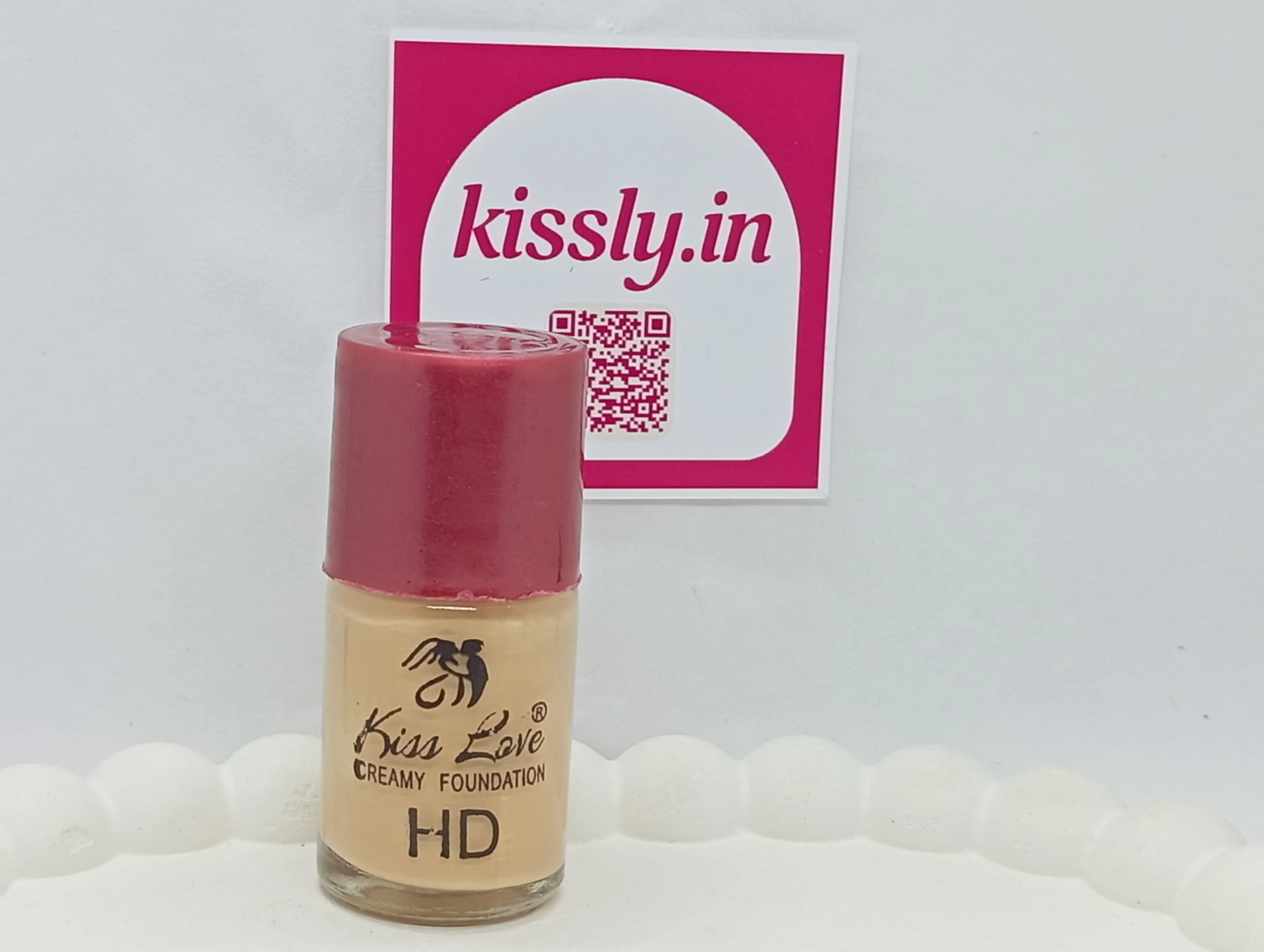 Kiss Love Creamy Foundation HD