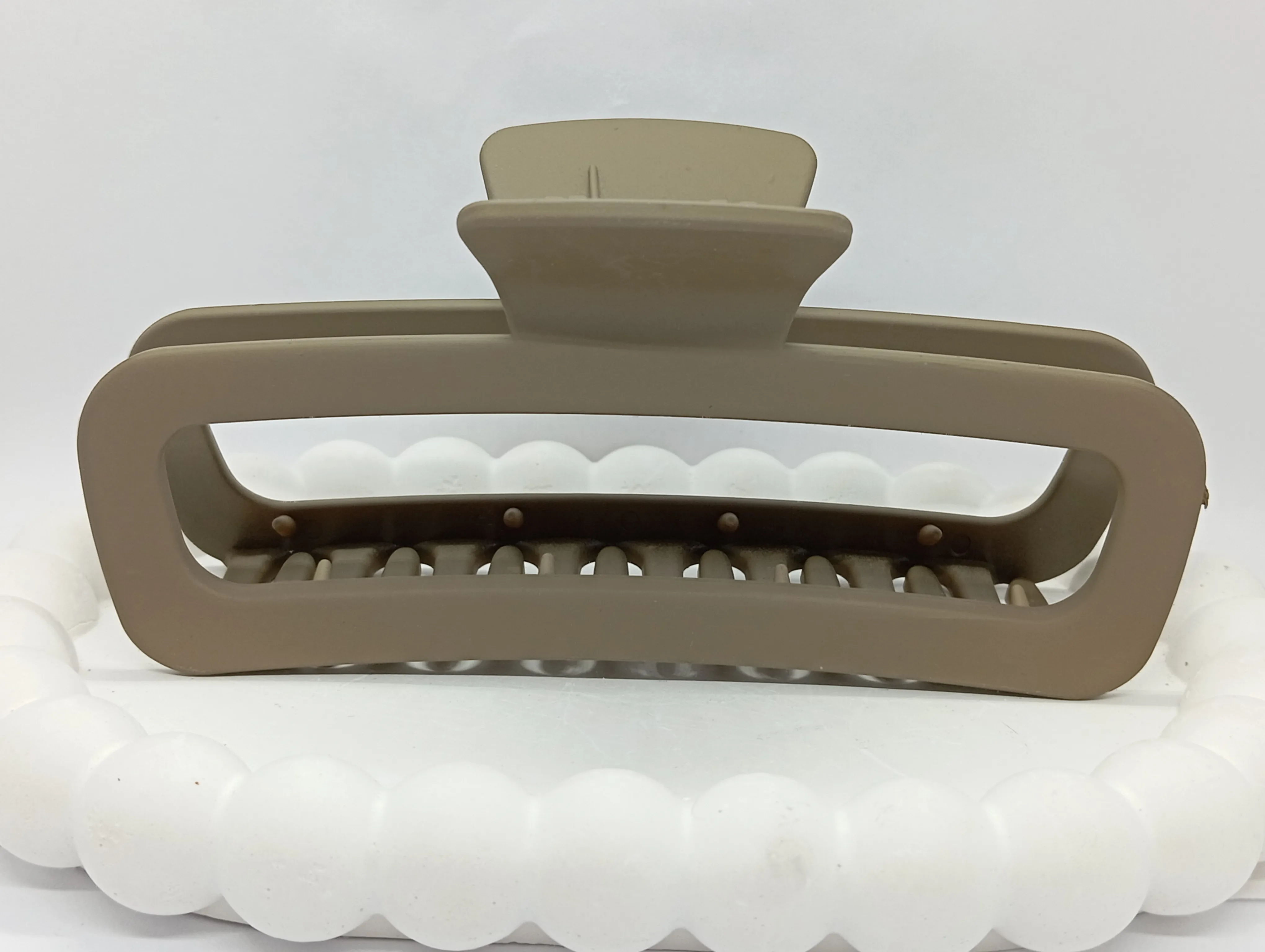 Matte Hair Claw Clip