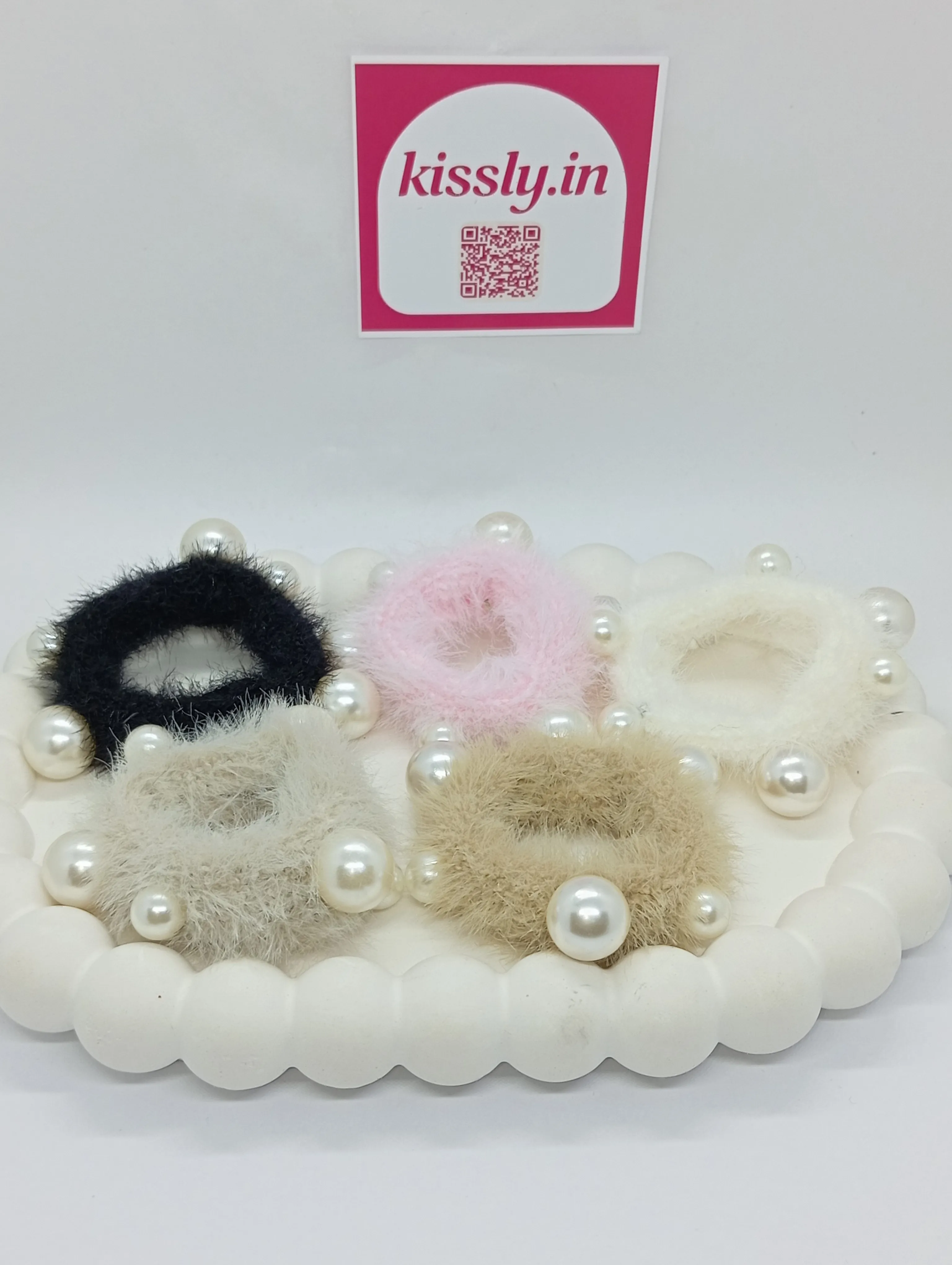 Faux Fur Pearl Hair Scrunchie