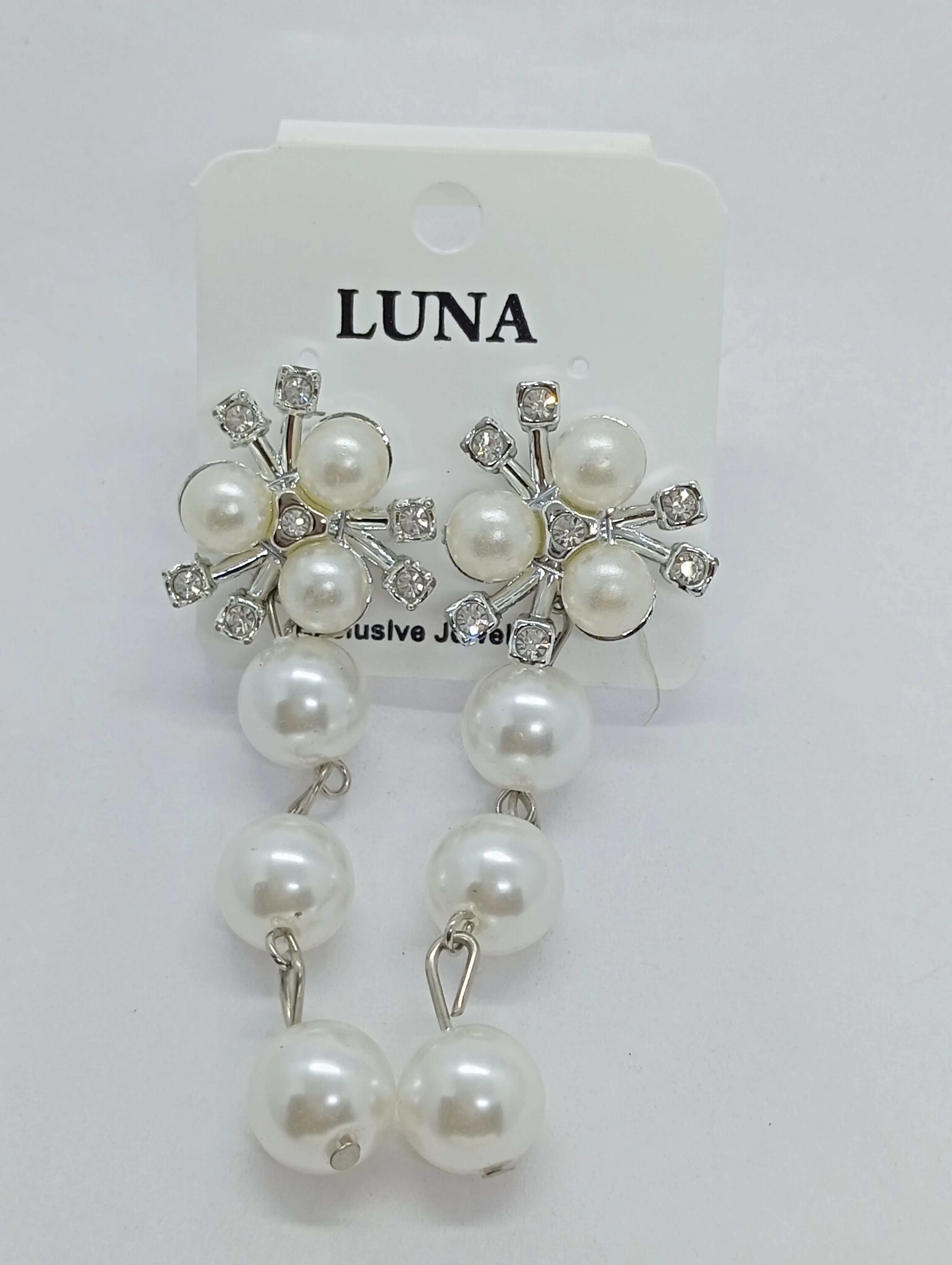 Luna Pearl Drop Earrings