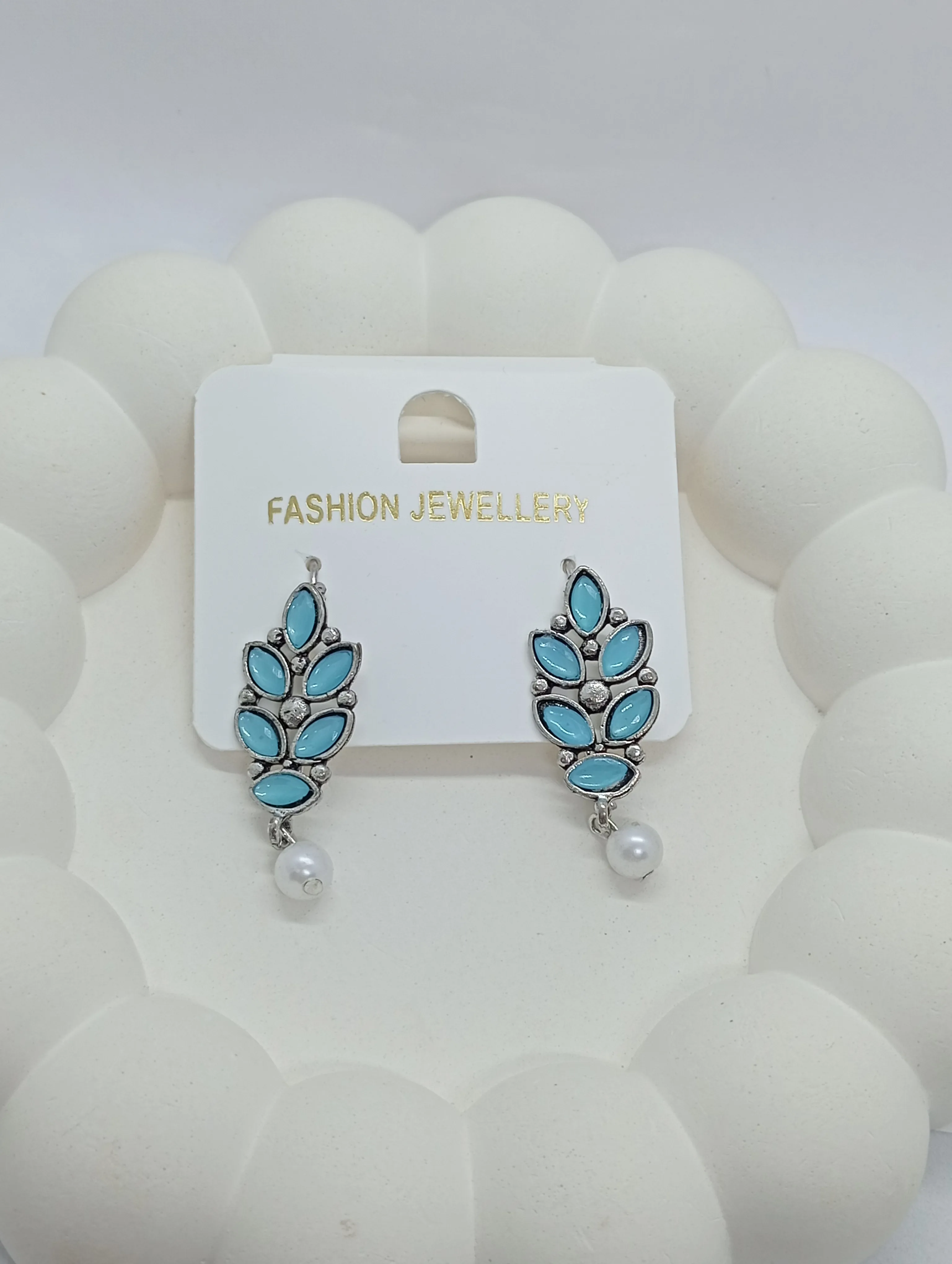 Leaf Design Drop Earrings