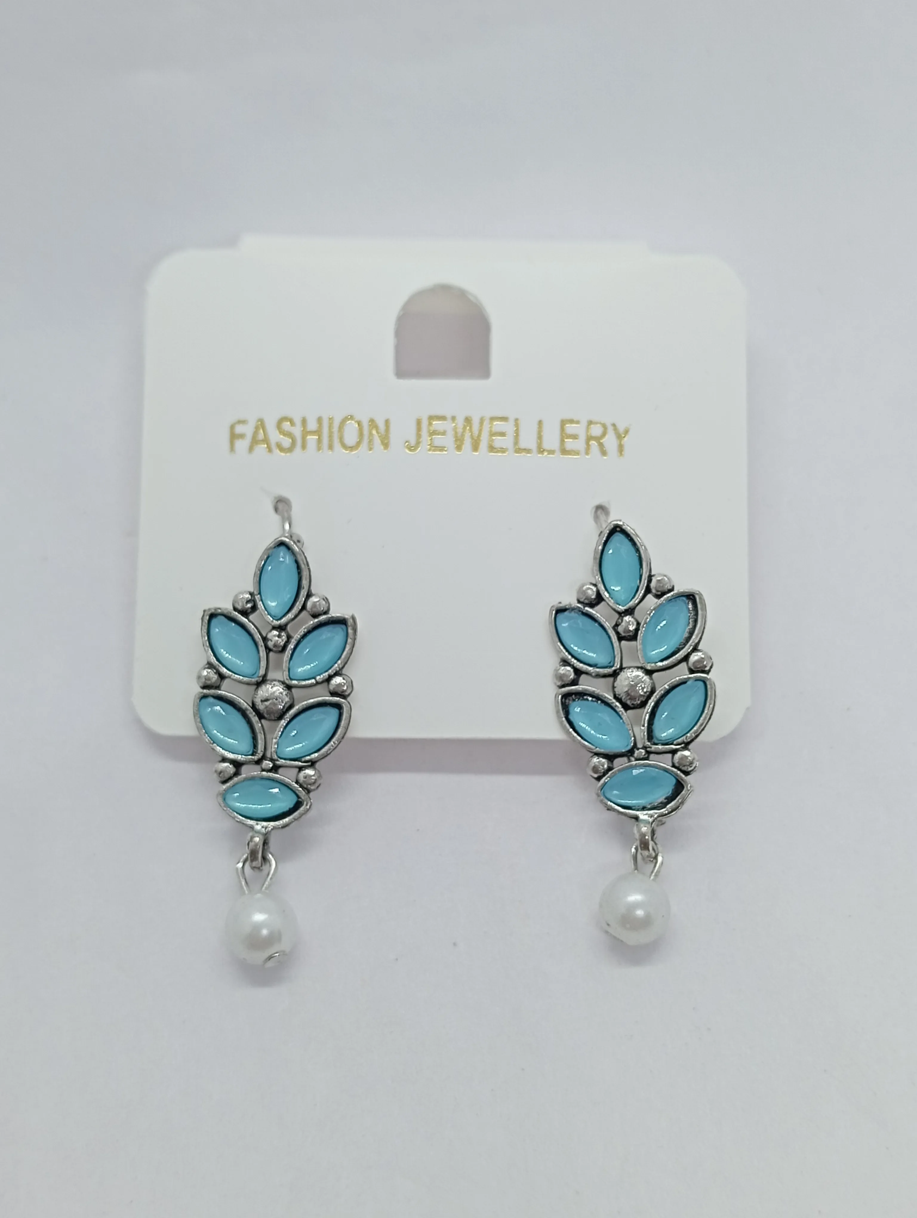 Leaf Design Drop Earrings