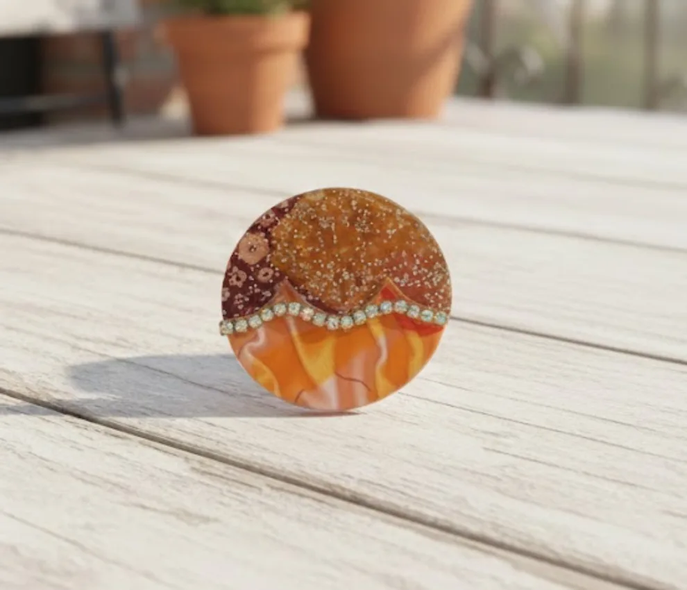 Round Saree Clip