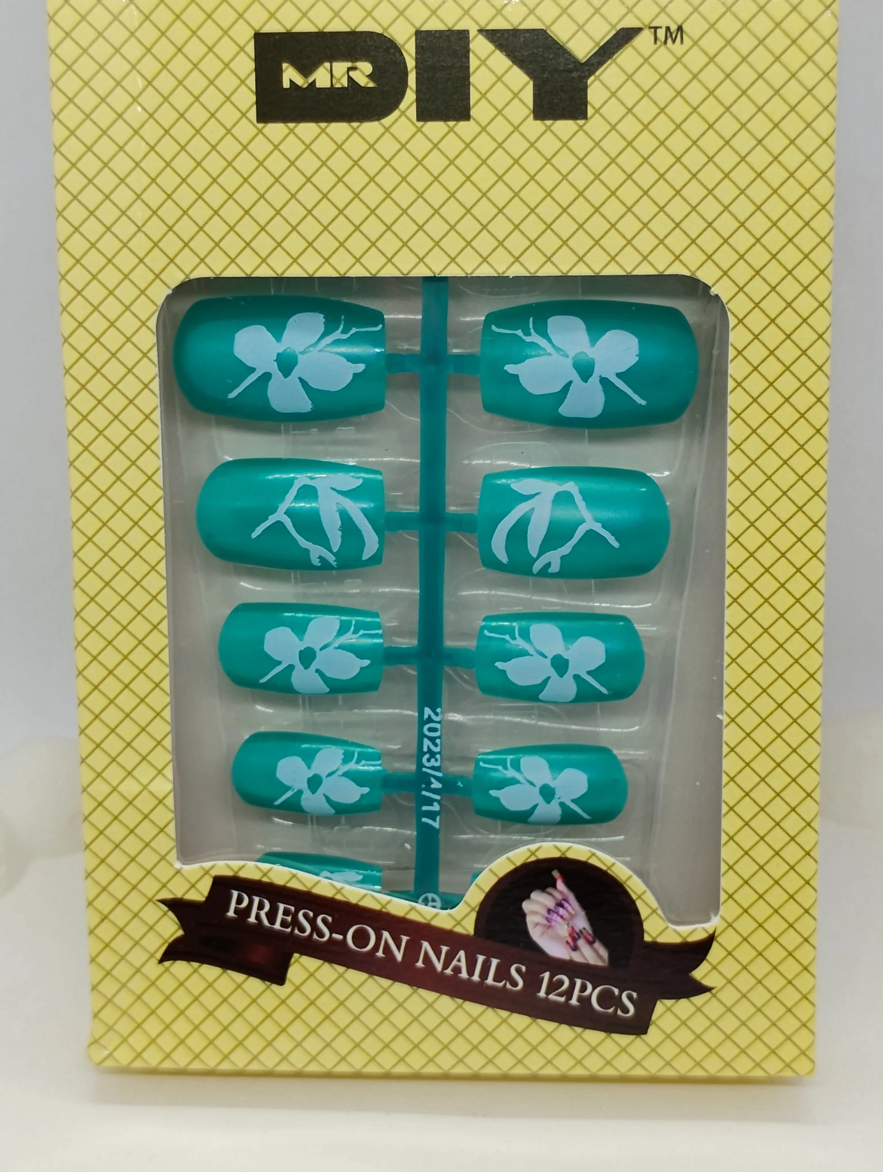 MR DIY Press-On Nails