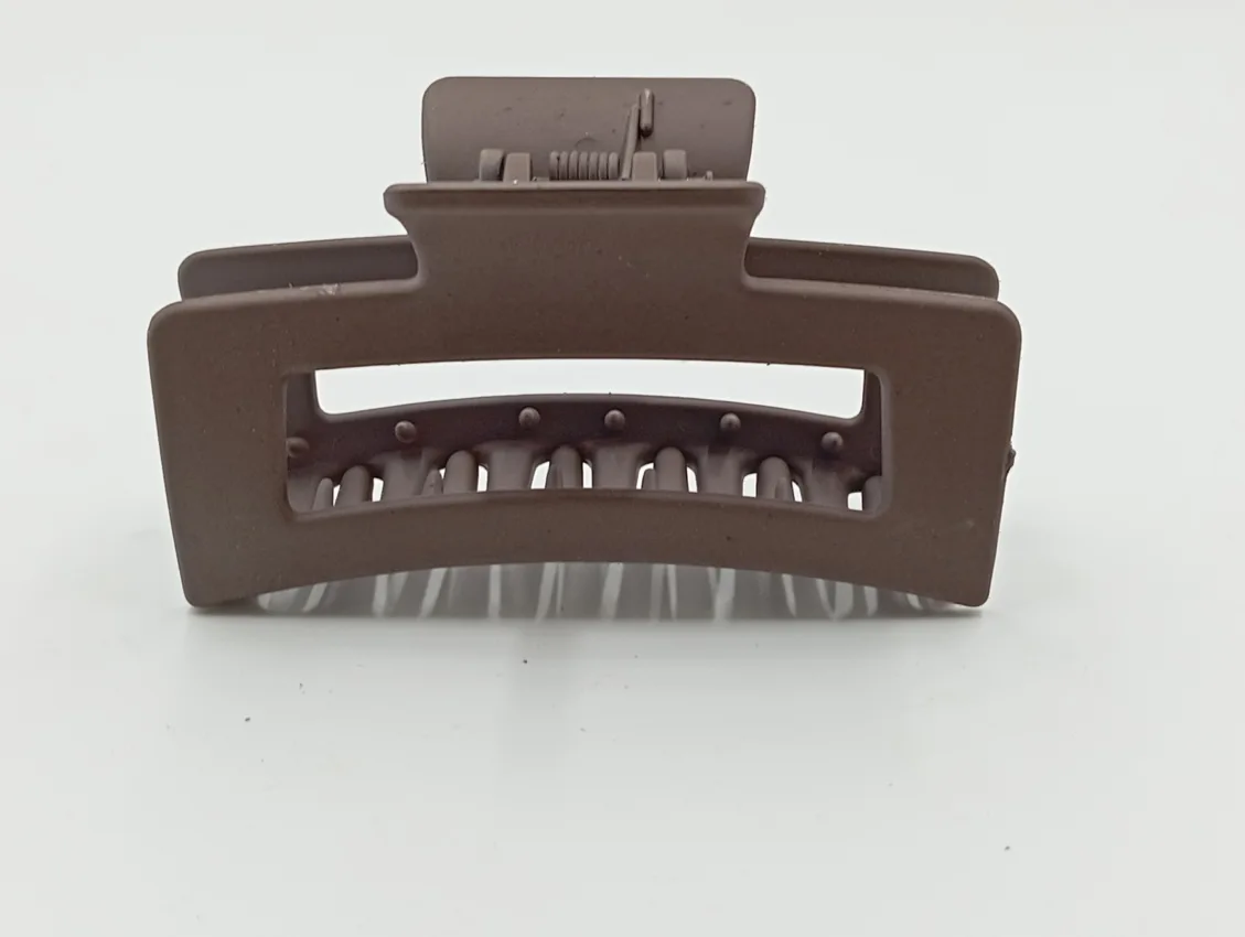 Matte Hair Claw Clip