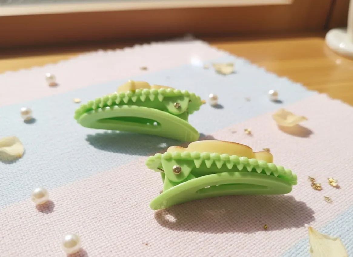 Monkey Hair Clips