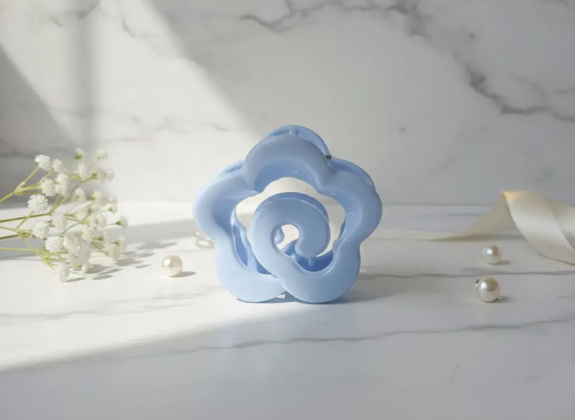 Flower-Shaped Hair Clip