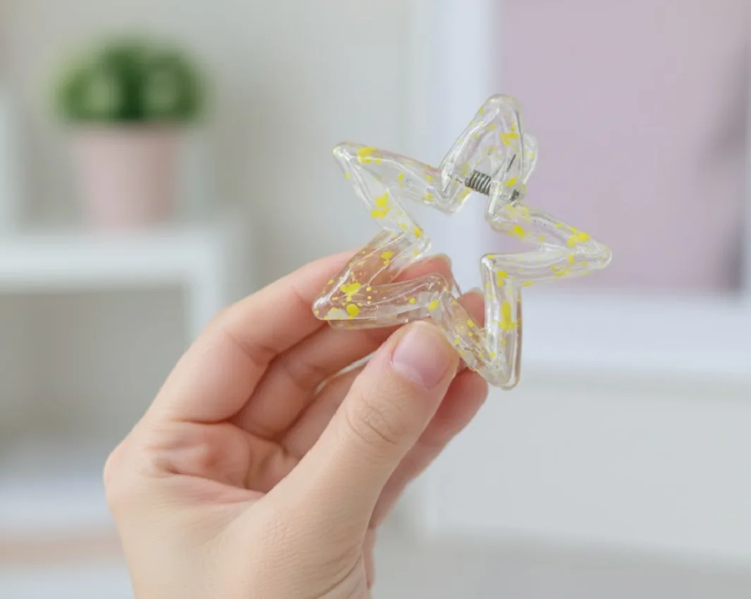 Star-Shaped Hair Clip