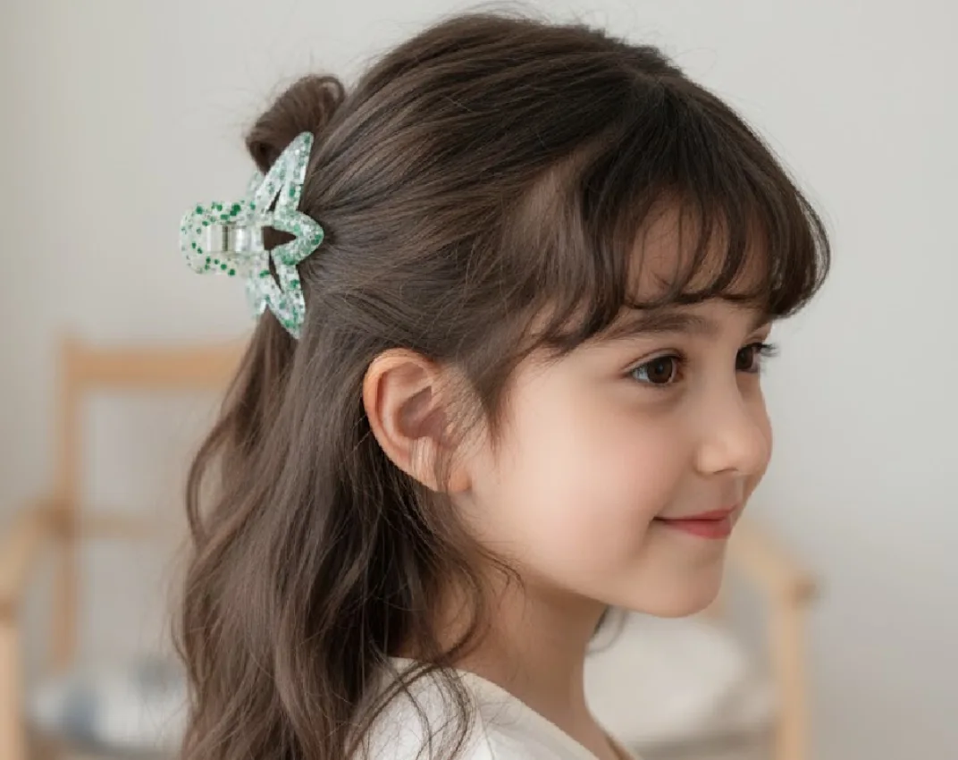 Star-Shaped Hair Claw Clip