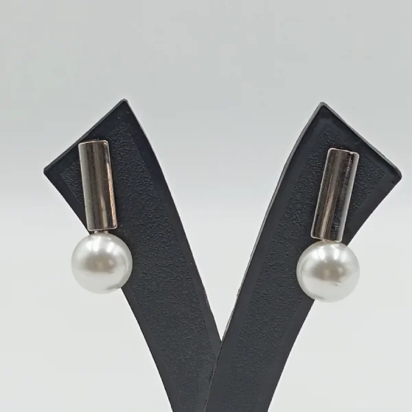 Pearl Drop Earrings